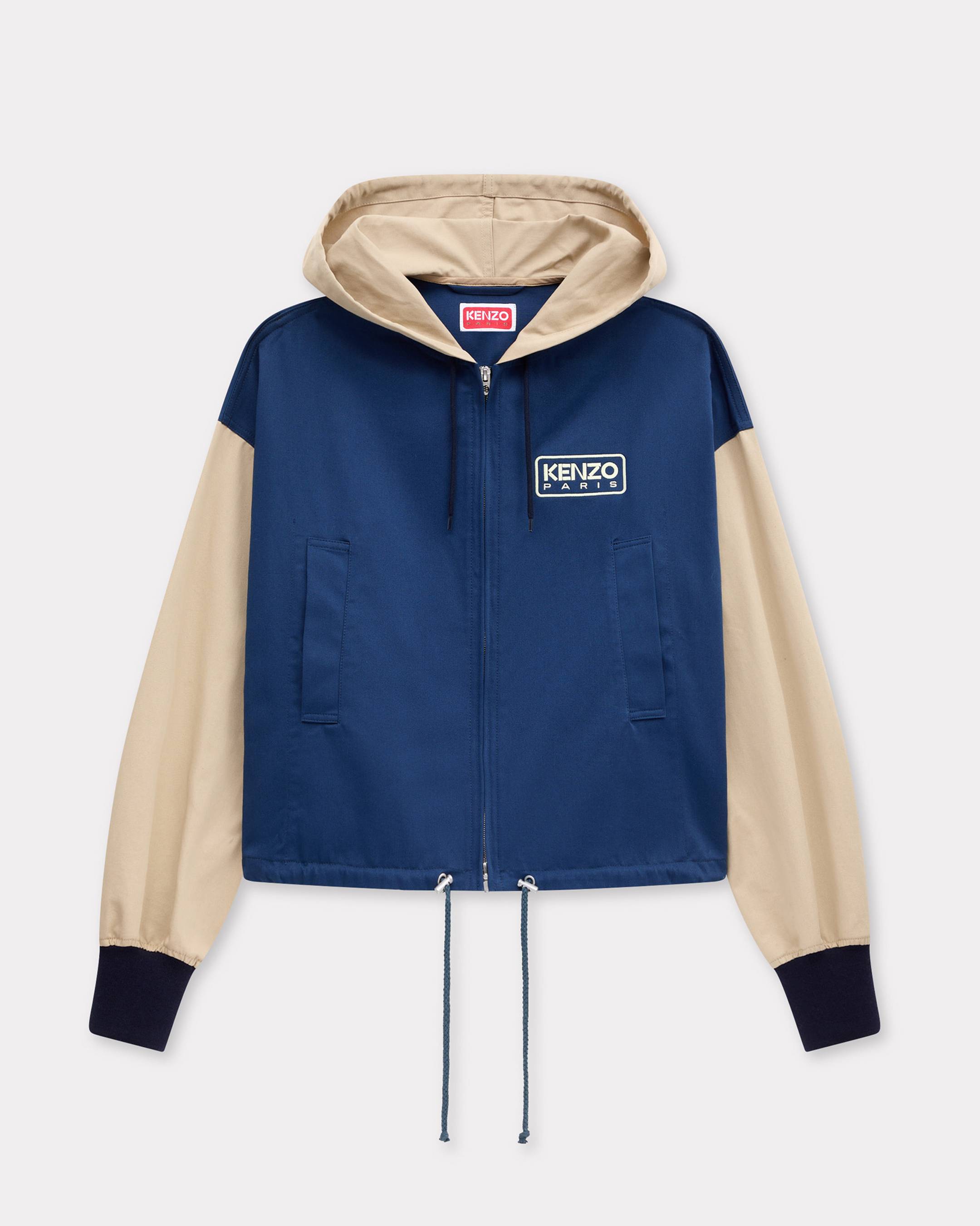 Parka con capucha