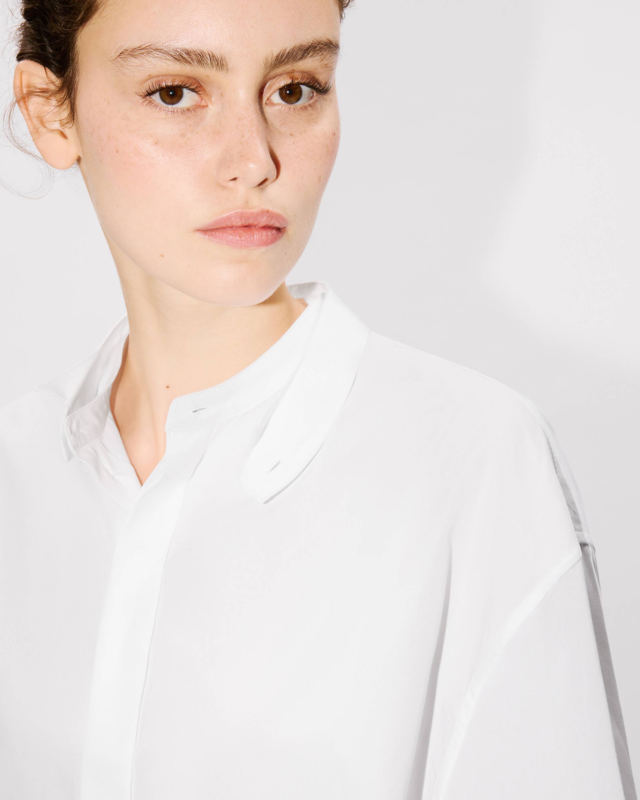 Stand collar oversized shirt in cotton poplin