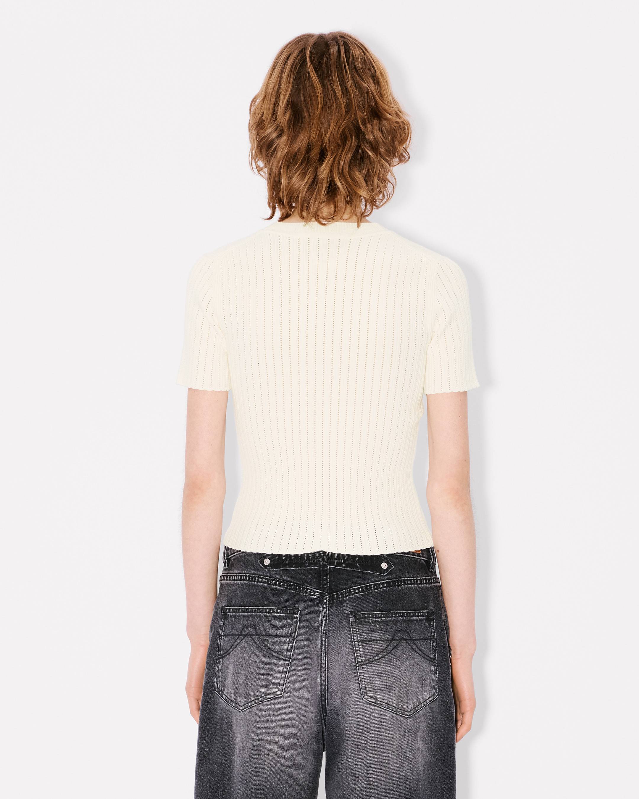 Short sleeve knit top