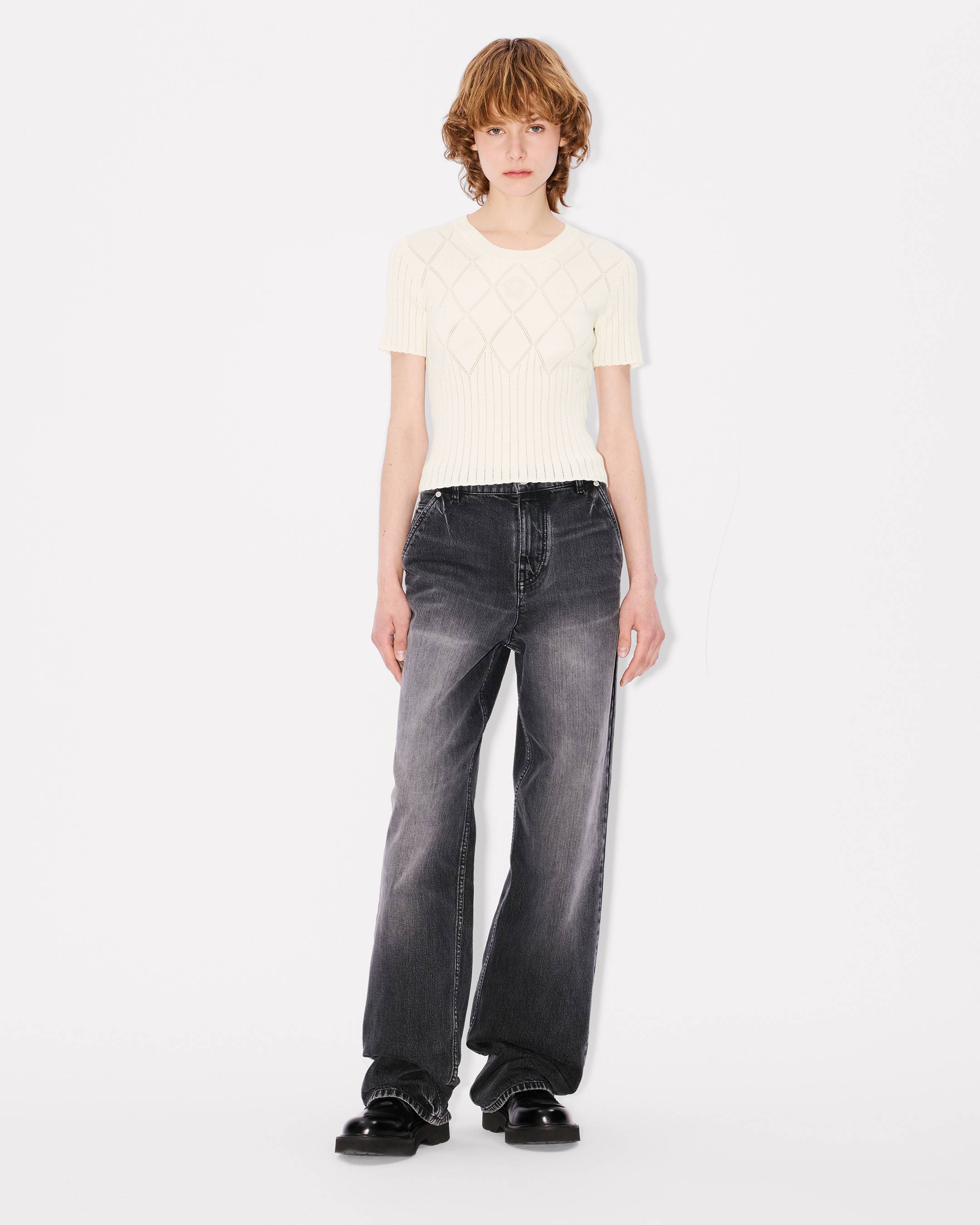 Short sleeve knit top