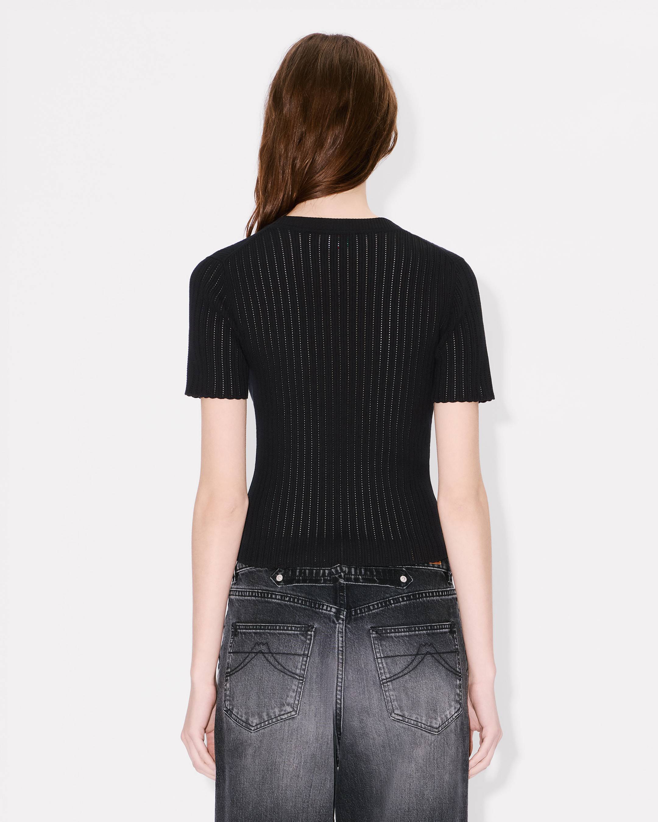 Short sleeve knit top