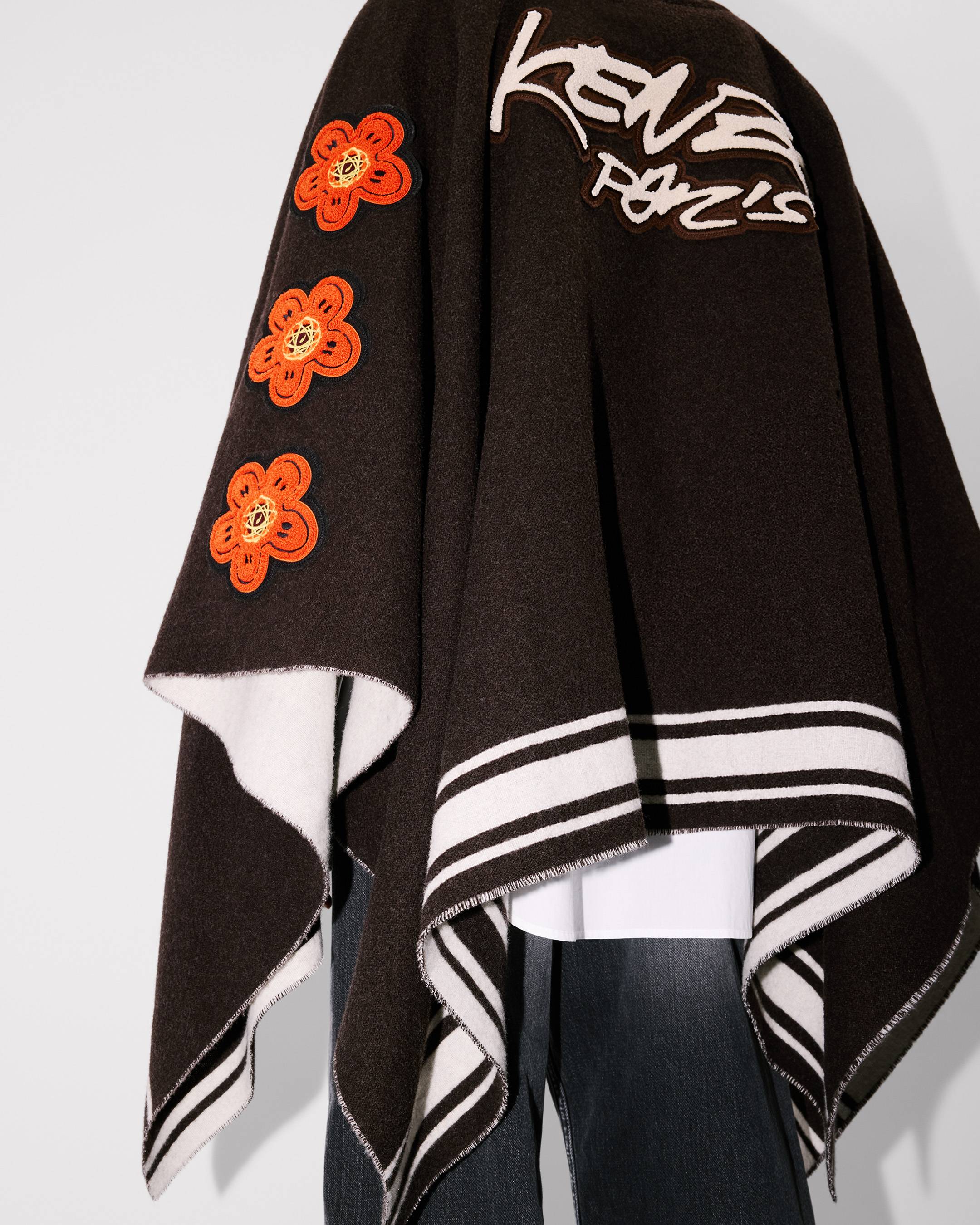 'Kenzo x Futura 2000' poncho in wool