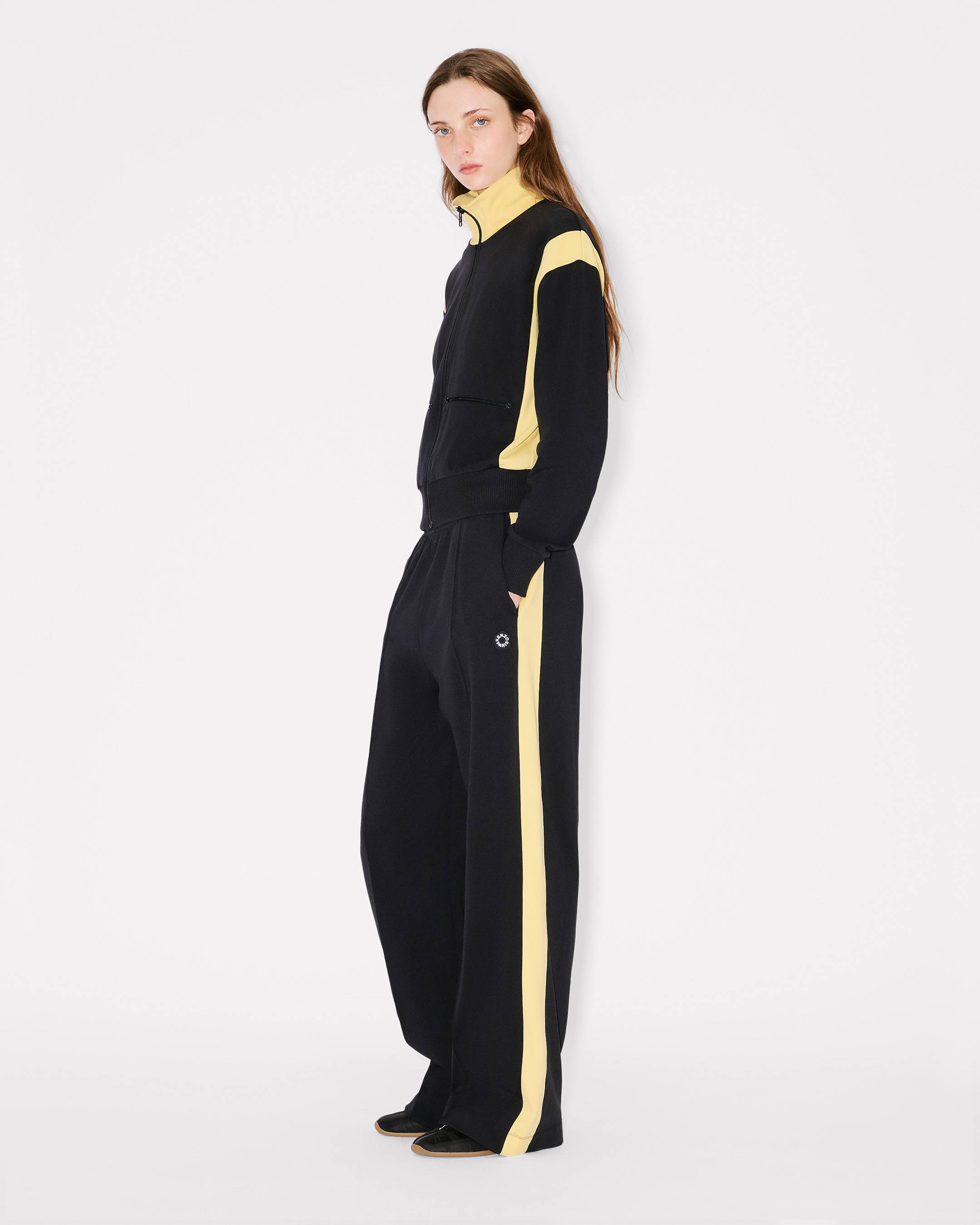 Bestickte Trainingsjacke &bdquo;Boke Flower 2.0&ldquo; aus Interlock