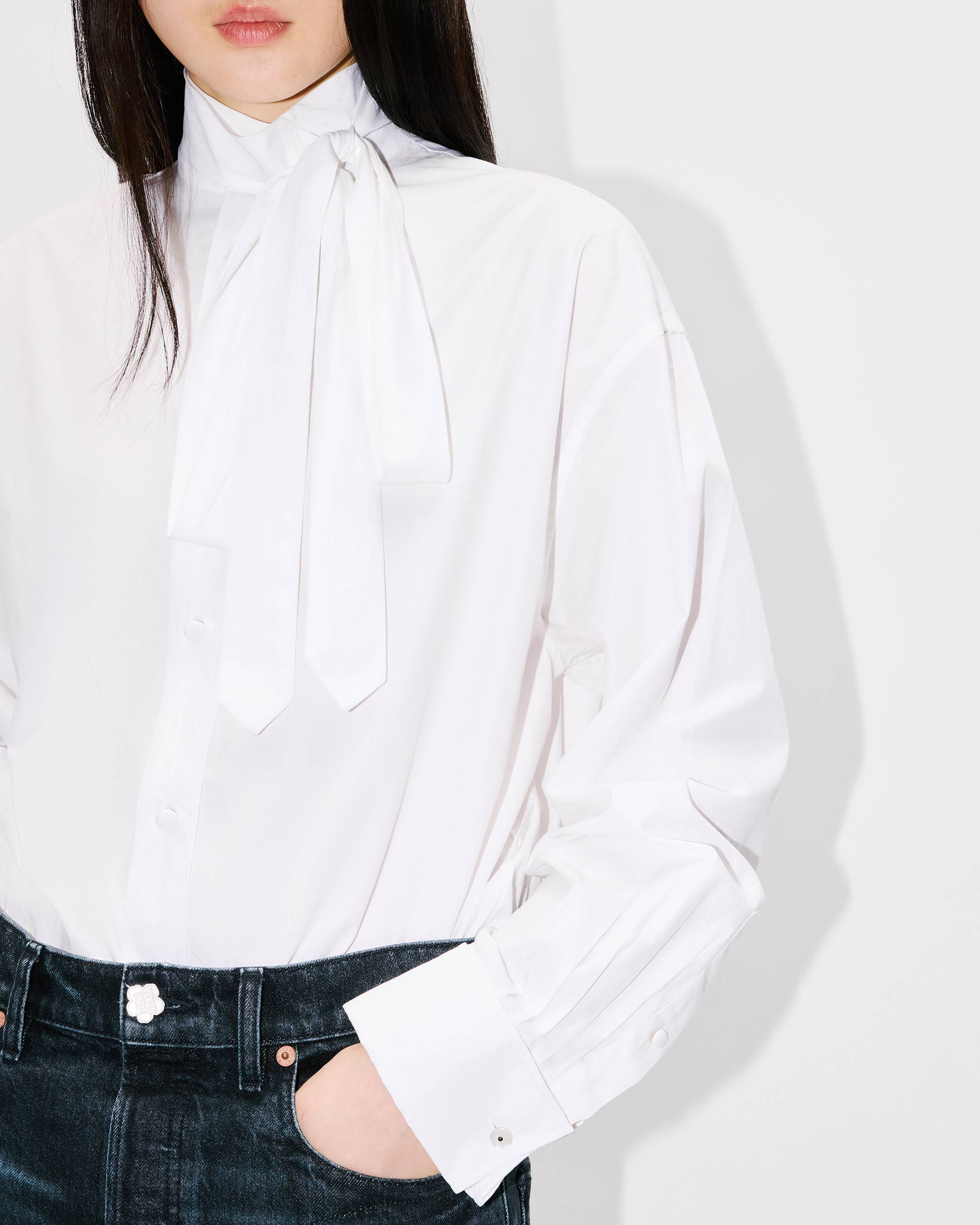 Oversized bow shirt in cotton