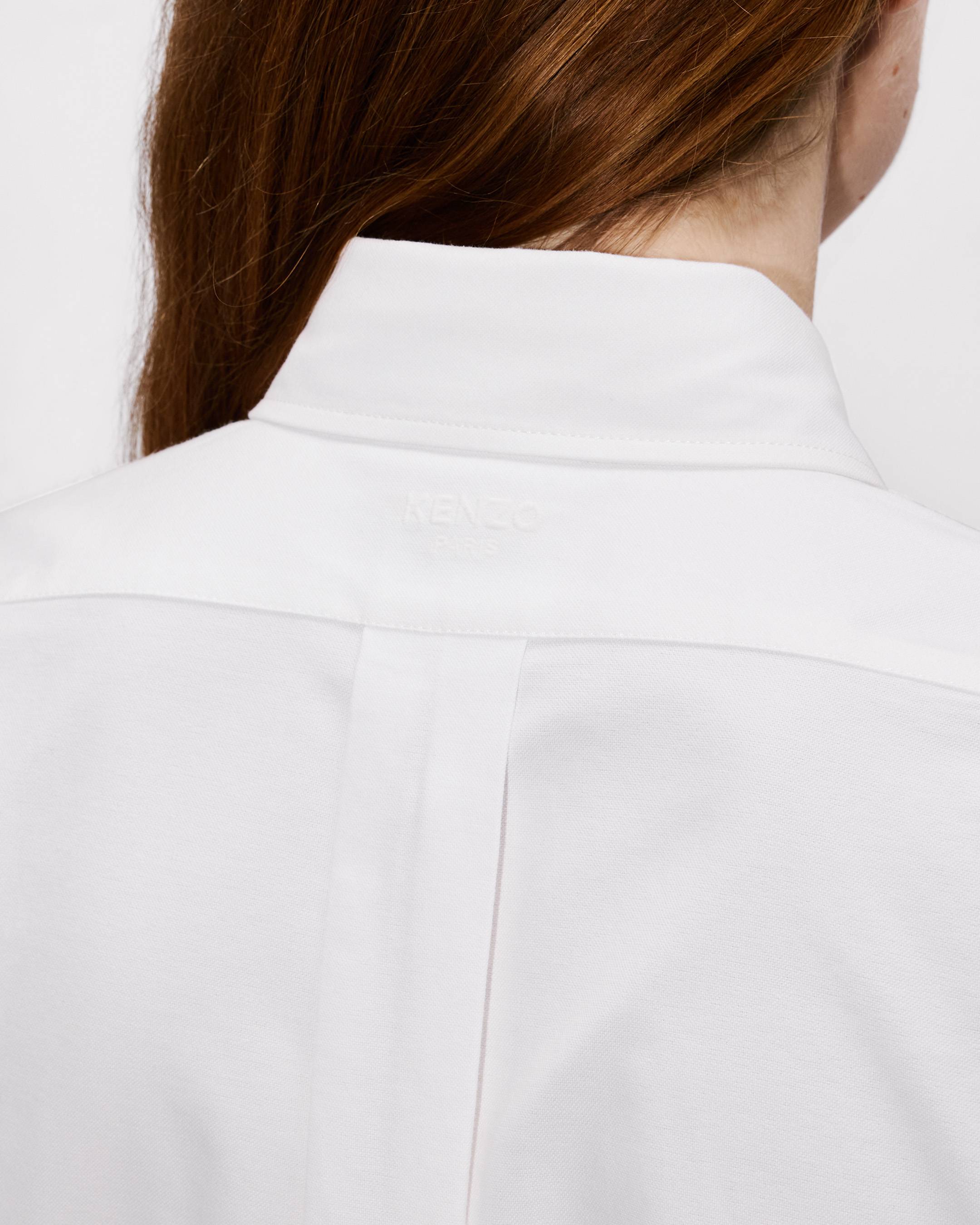 Camisa entallada de algod&oacute;n oxford 'Boke Flower'