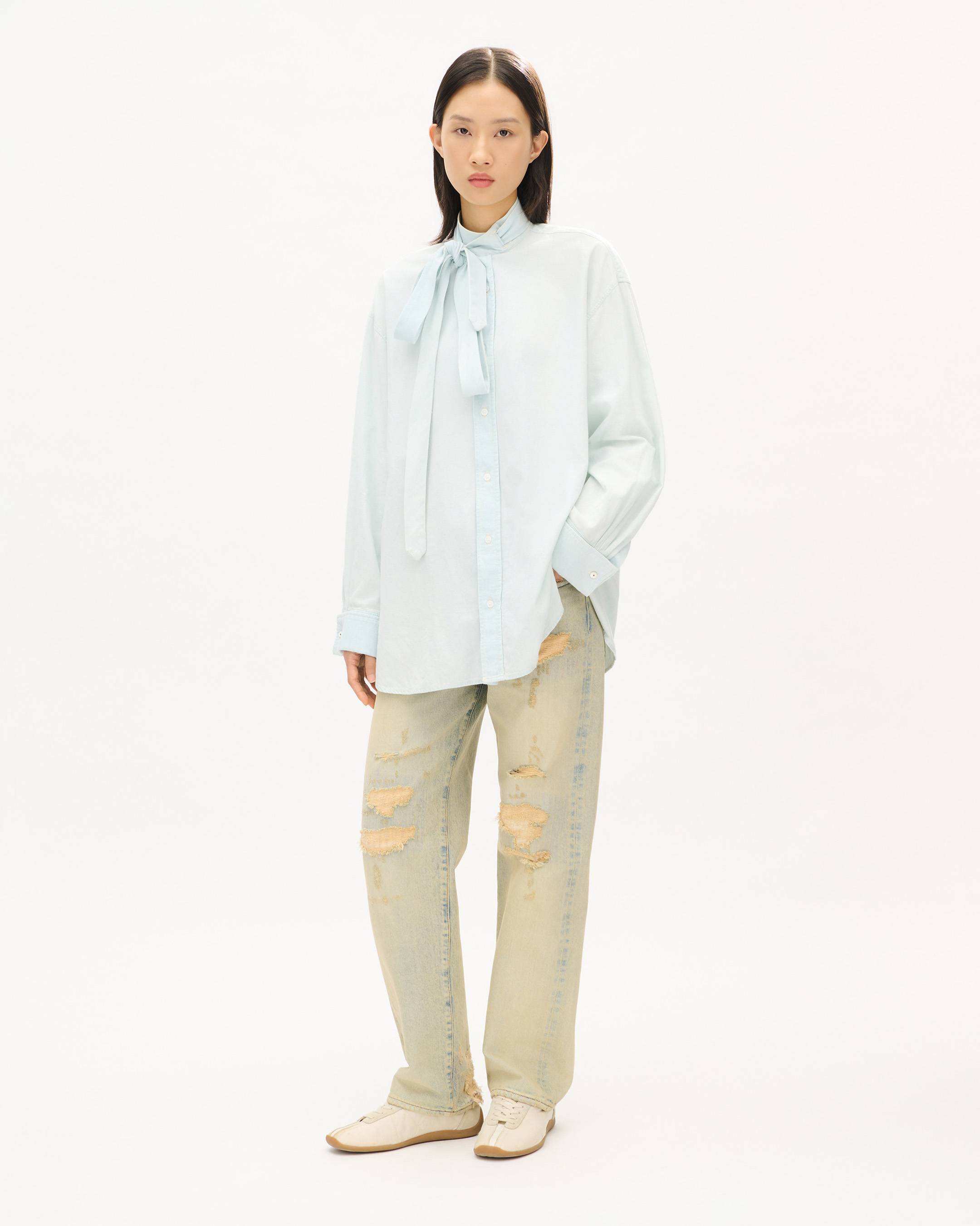 Oversize-Hemd mit Schleife aus Chambray