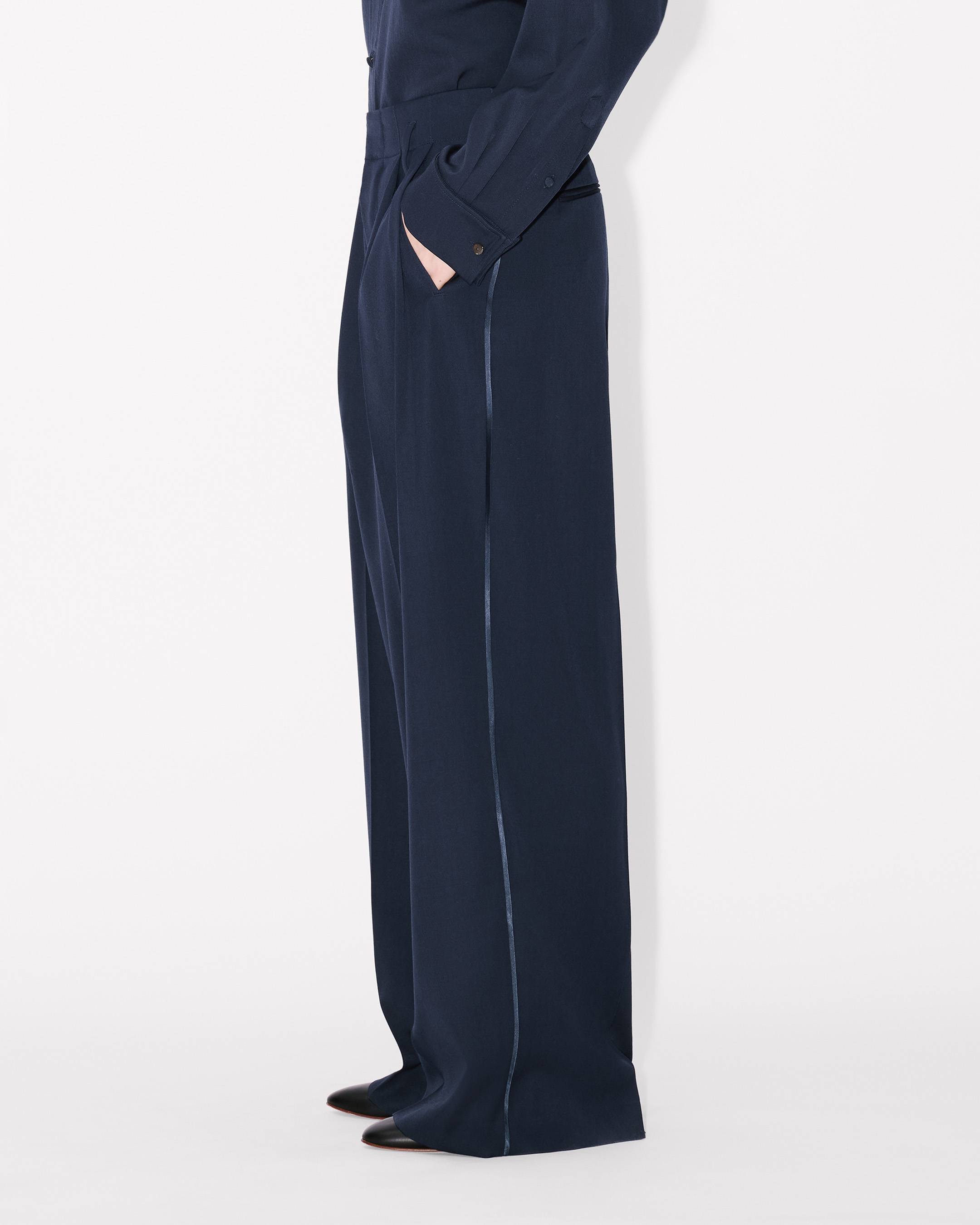 Wide leg tailored pants in virgin wool