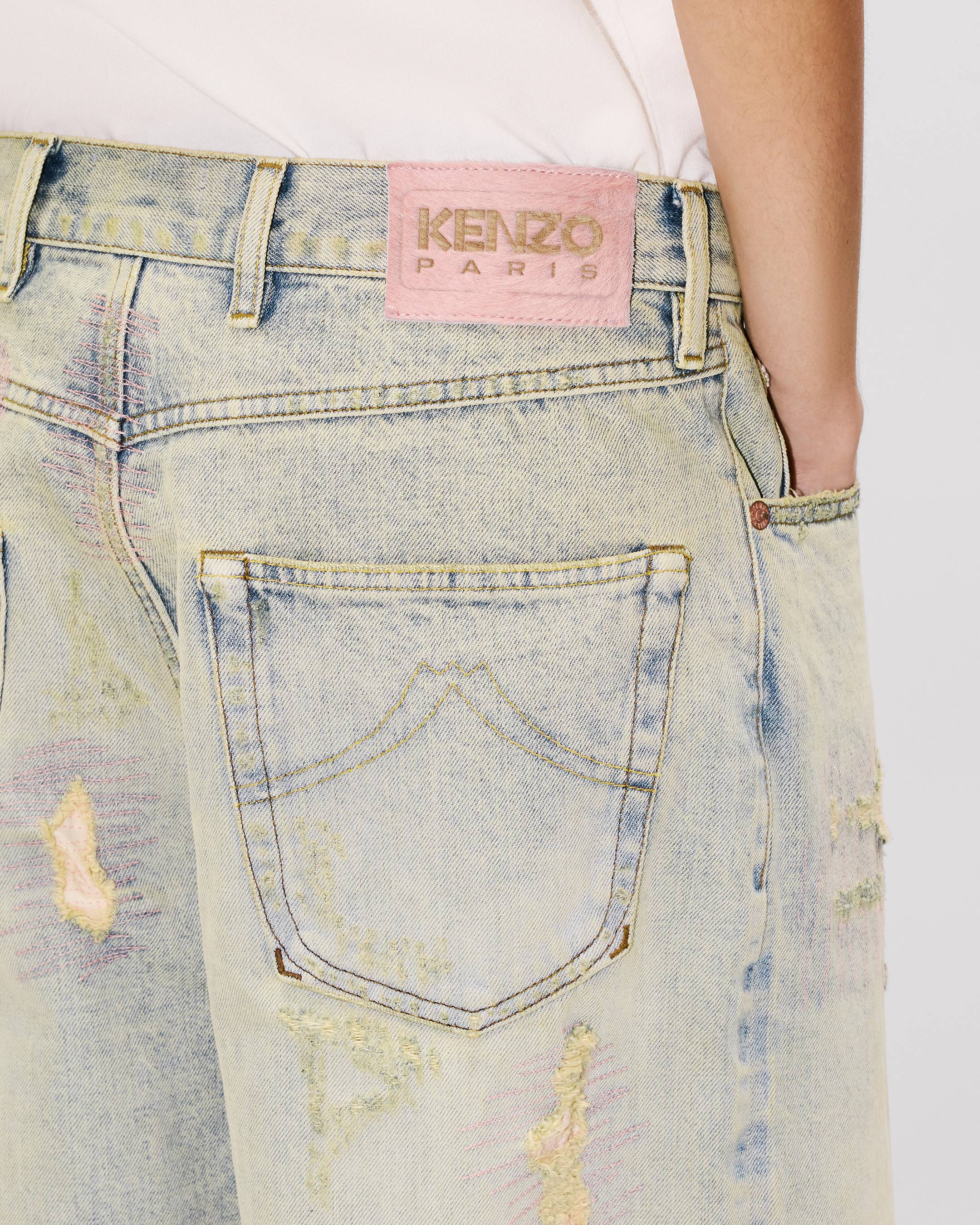 Vaqueros anchos con vuelta de denim japon&eacute;s