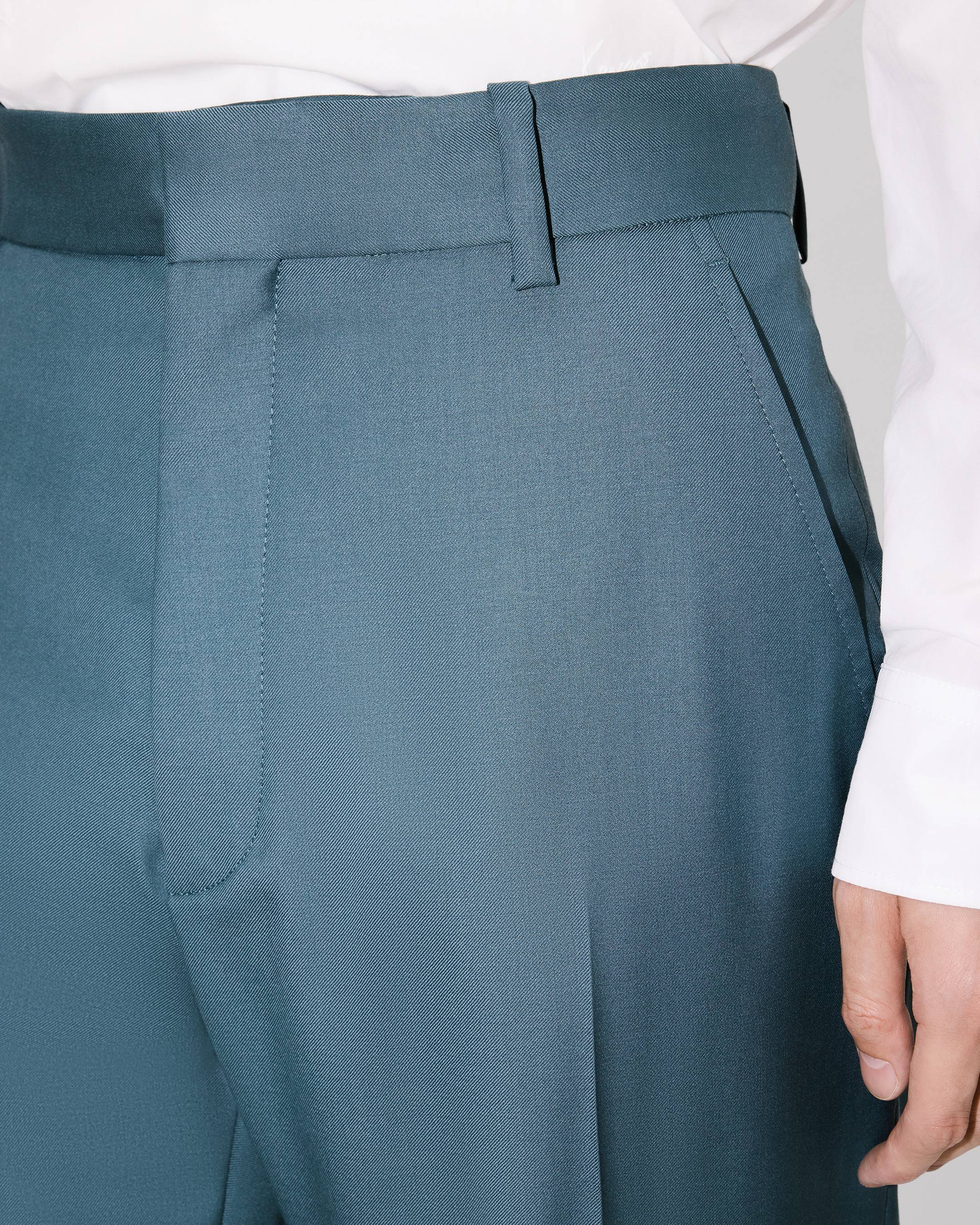 Straight tailored pants in virgin wool