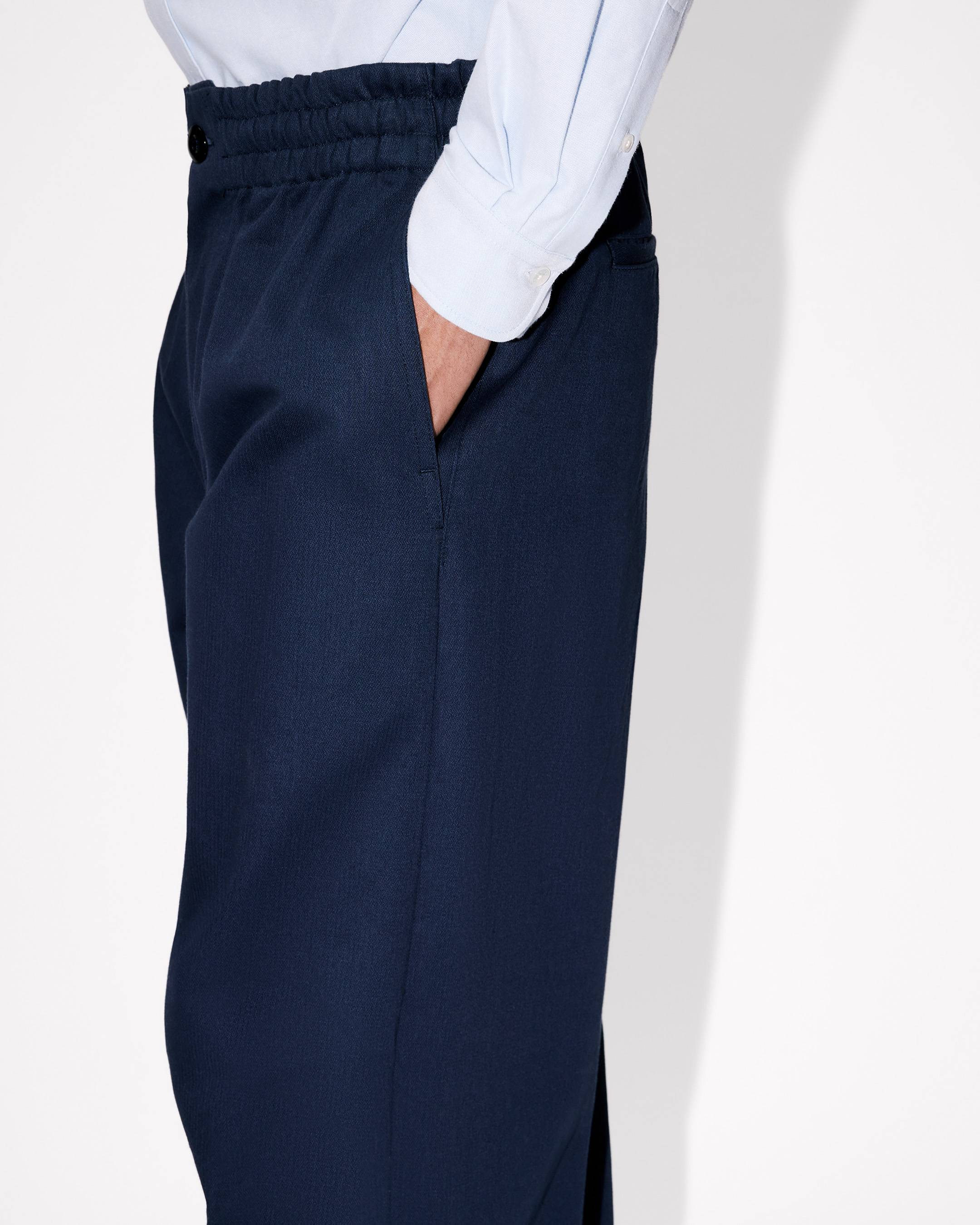 Elasticated pants in herringbone cotton