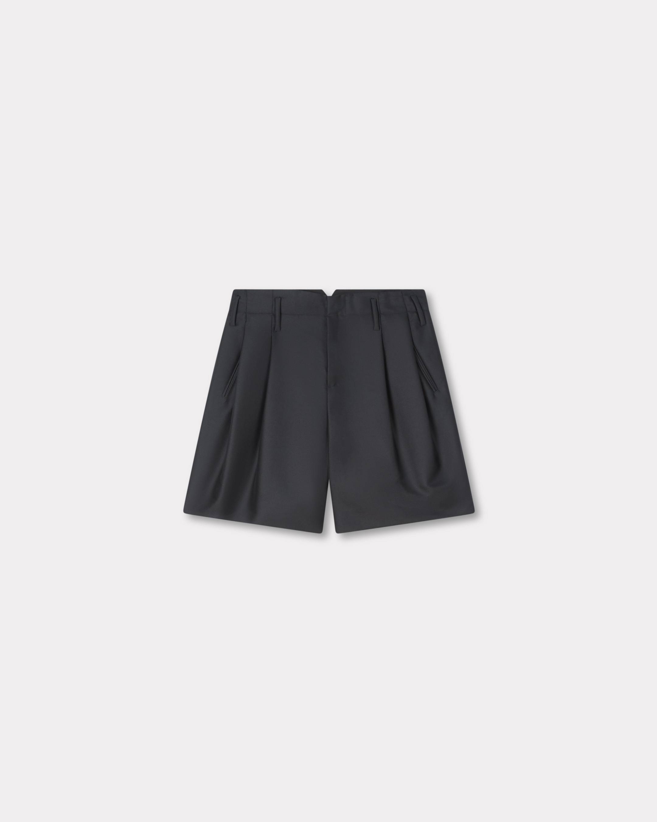 Tailored short in virgin wool and silk