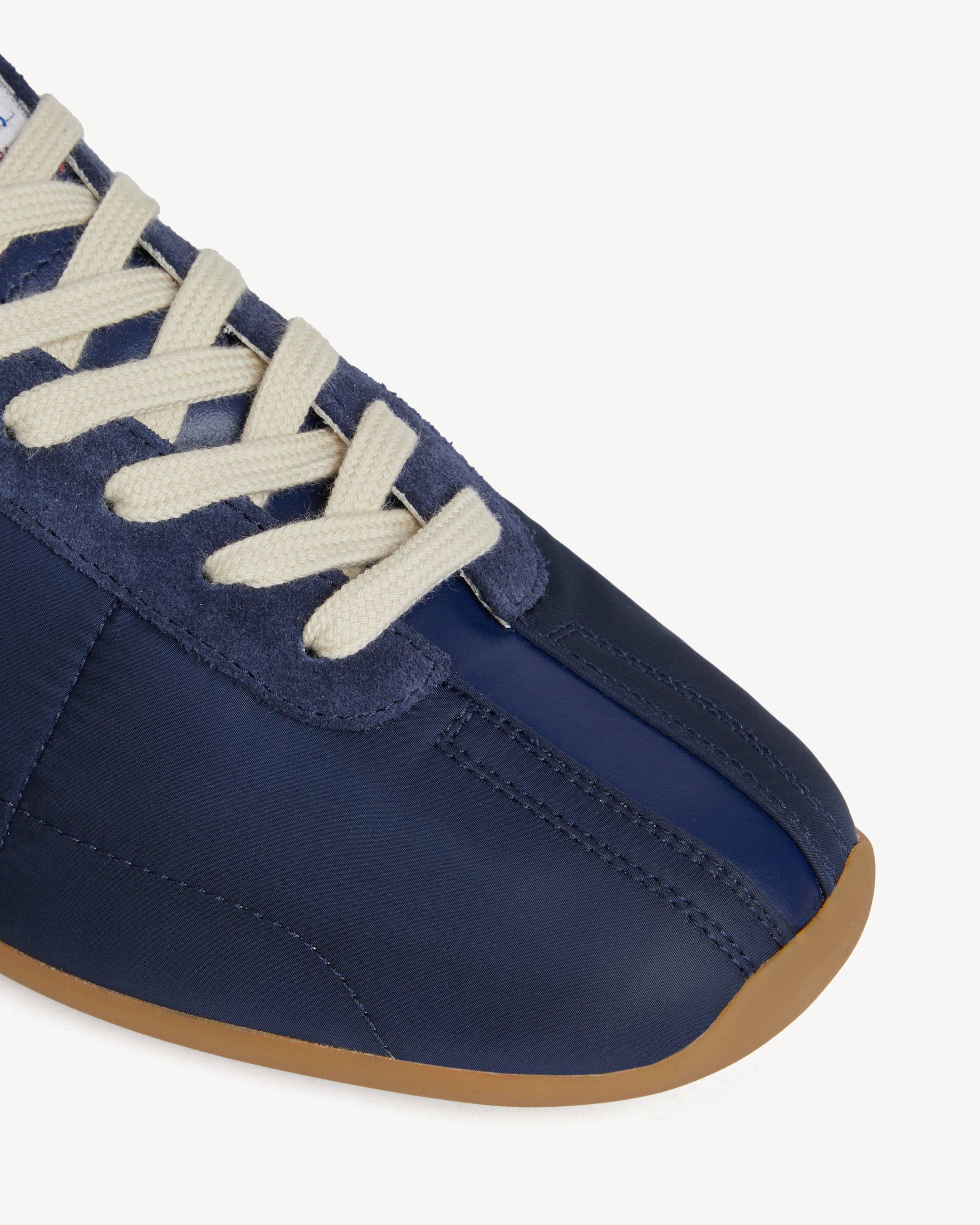 Baskets basses 'KENZO Striker'