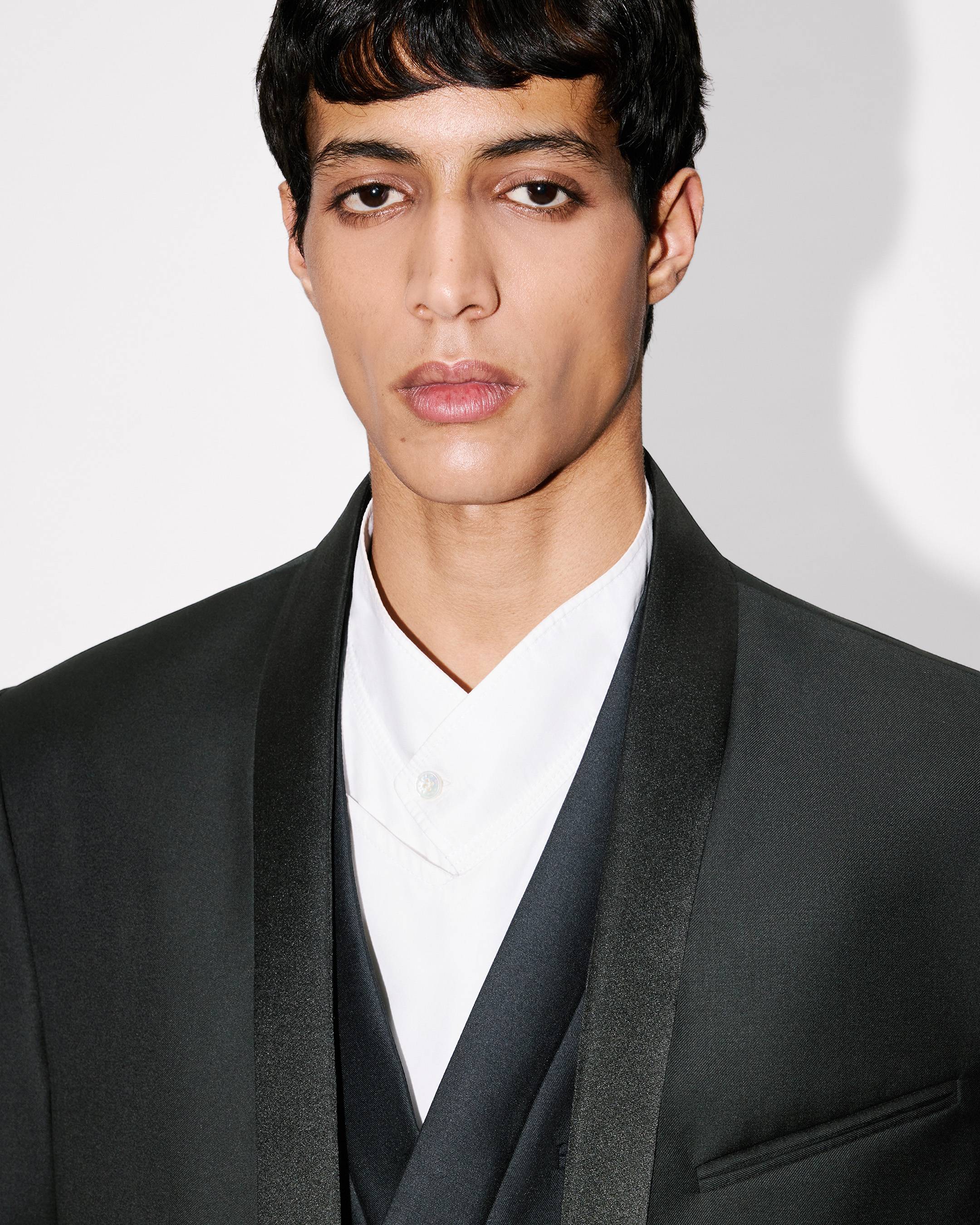 Blazer kimono de botonadura simple de lana virgen