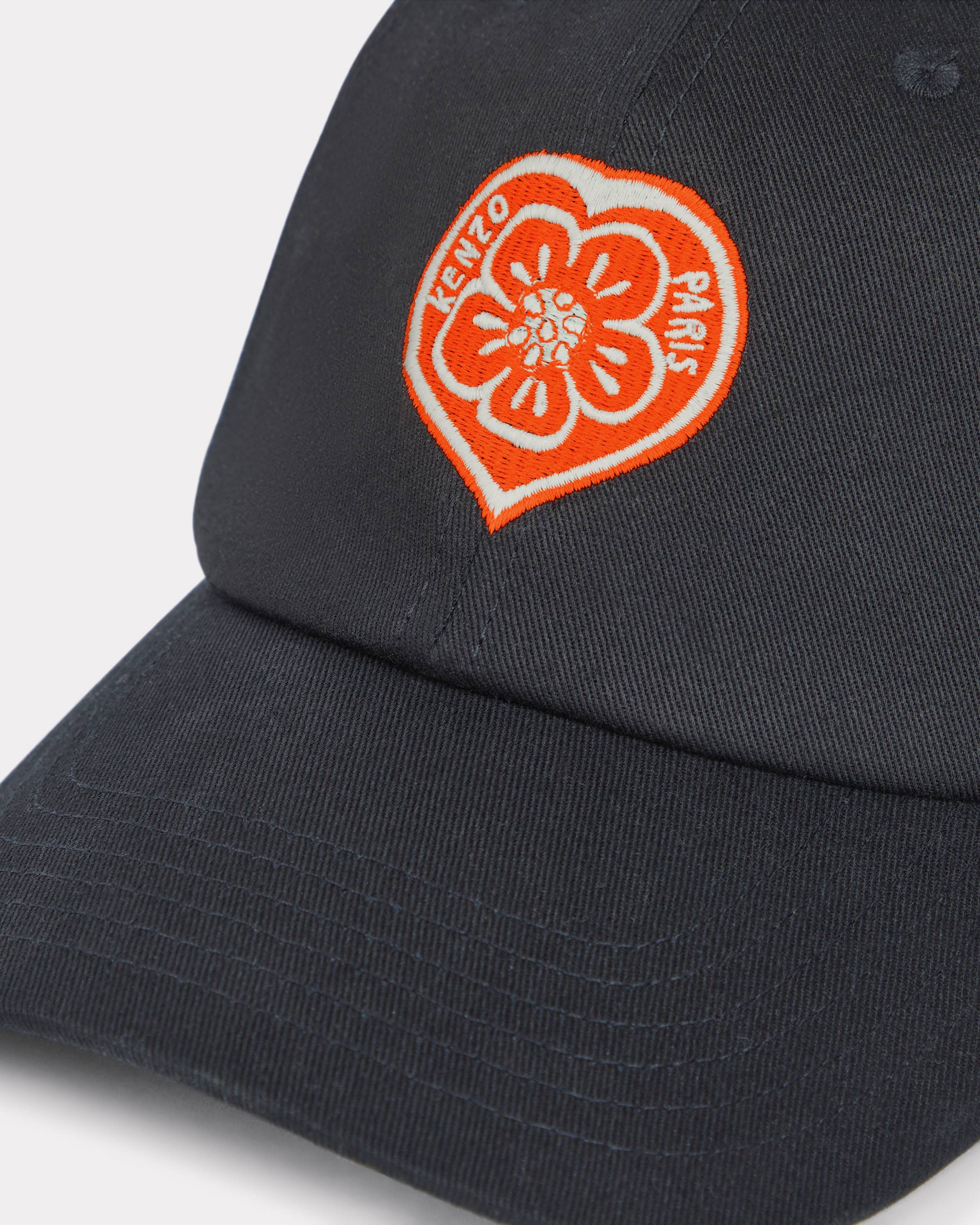 'KENZO Boke Heart' embroidered cap in cotton