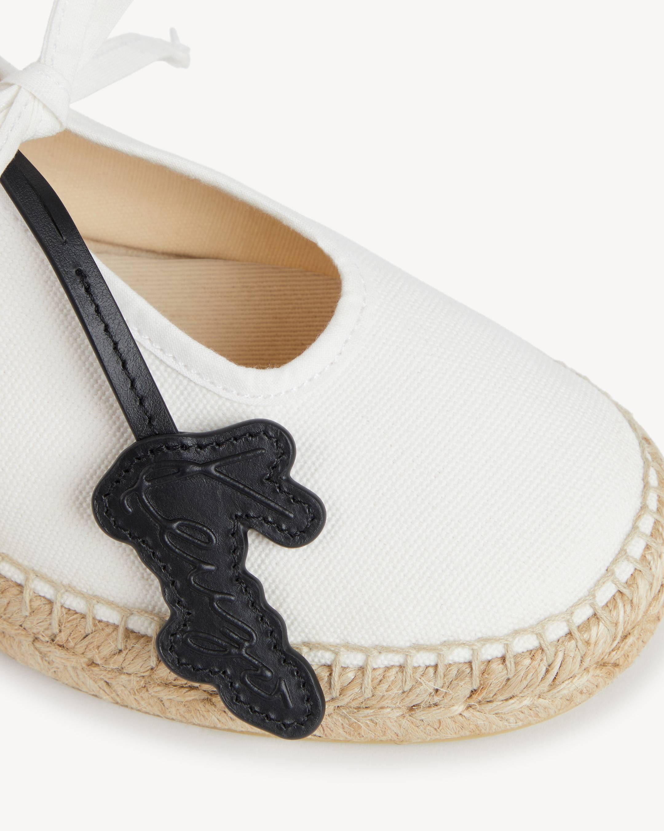 Espadrilles in canvas