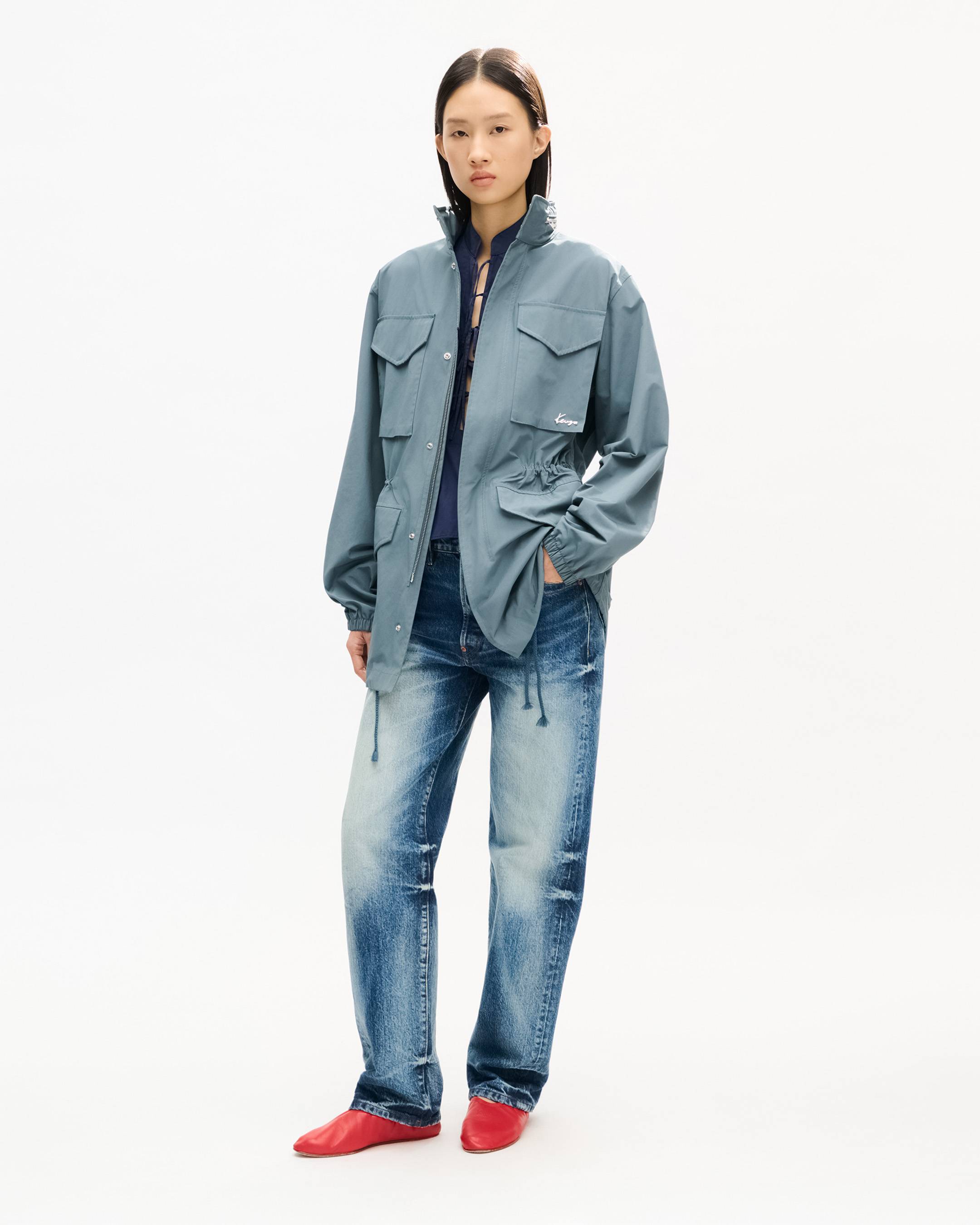 Mid-length windbreaker