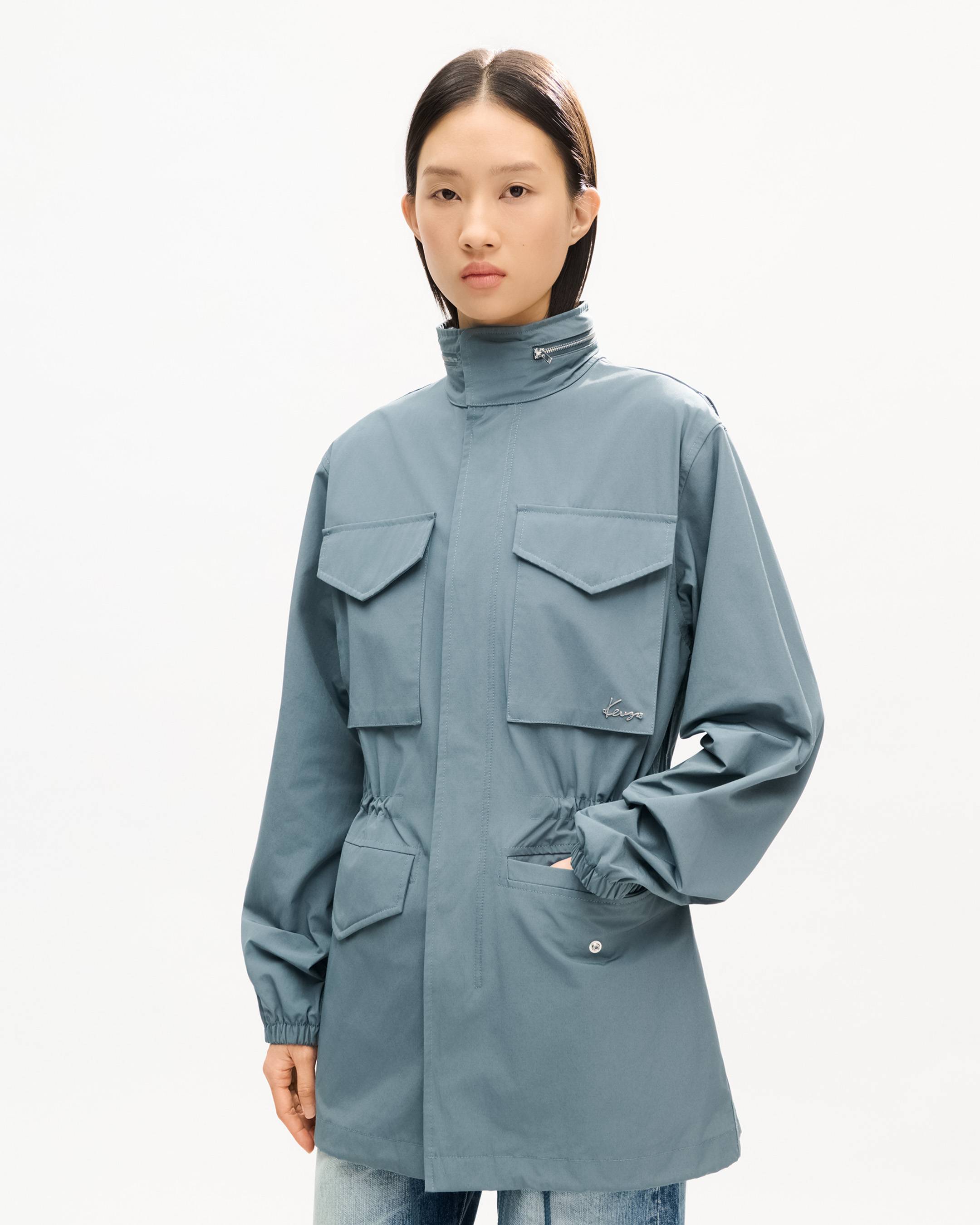 Mid-length windbreaker