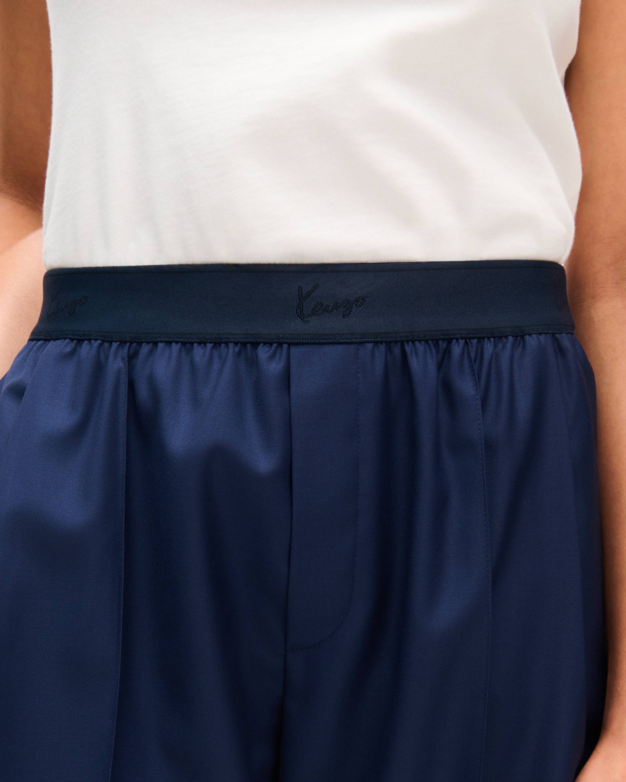 Elasticated pants in virgin wool