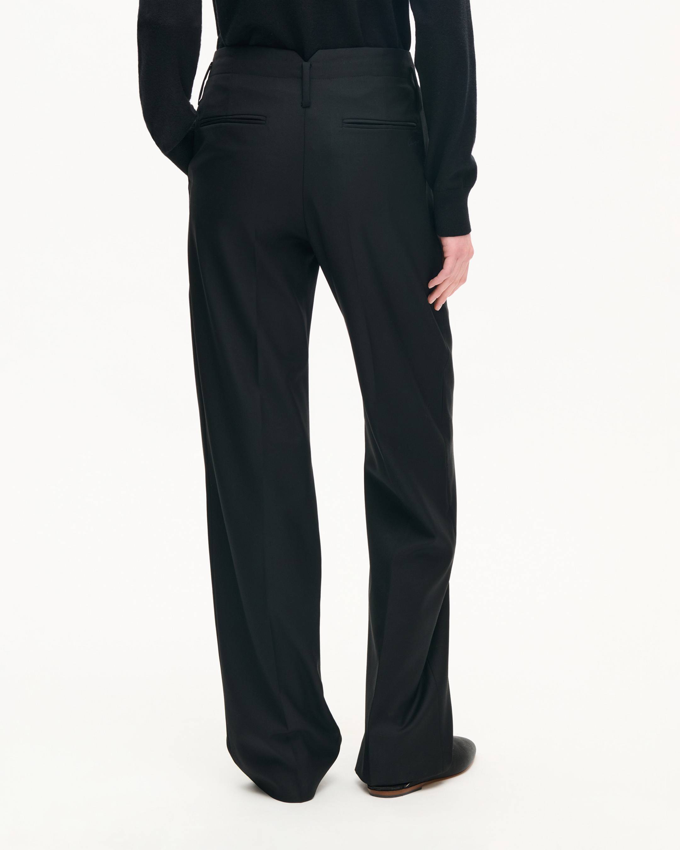 Pantal&oacute;n recto de lana virgen