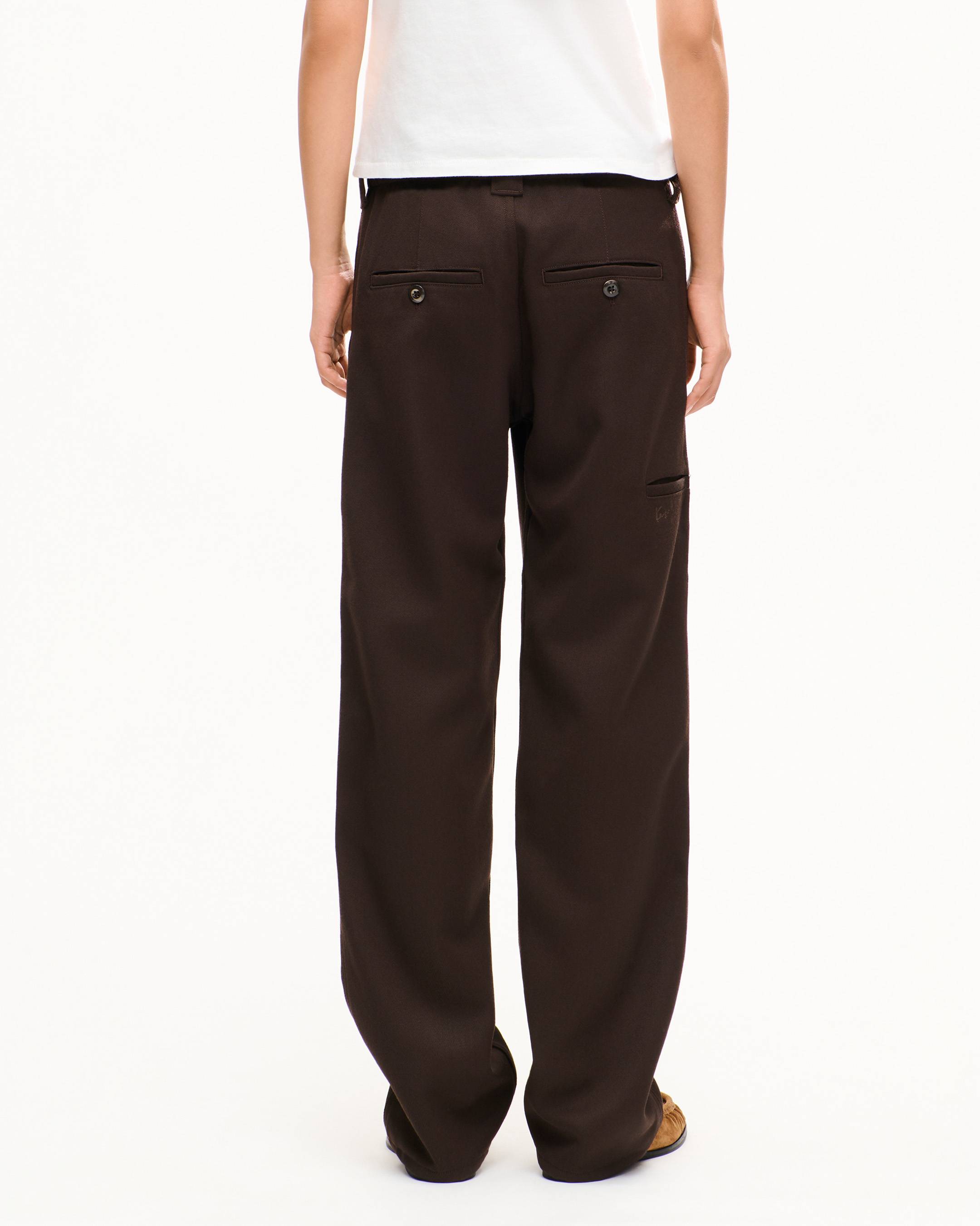 Pantalon d&eacute;contract&eacute; en laine vierge