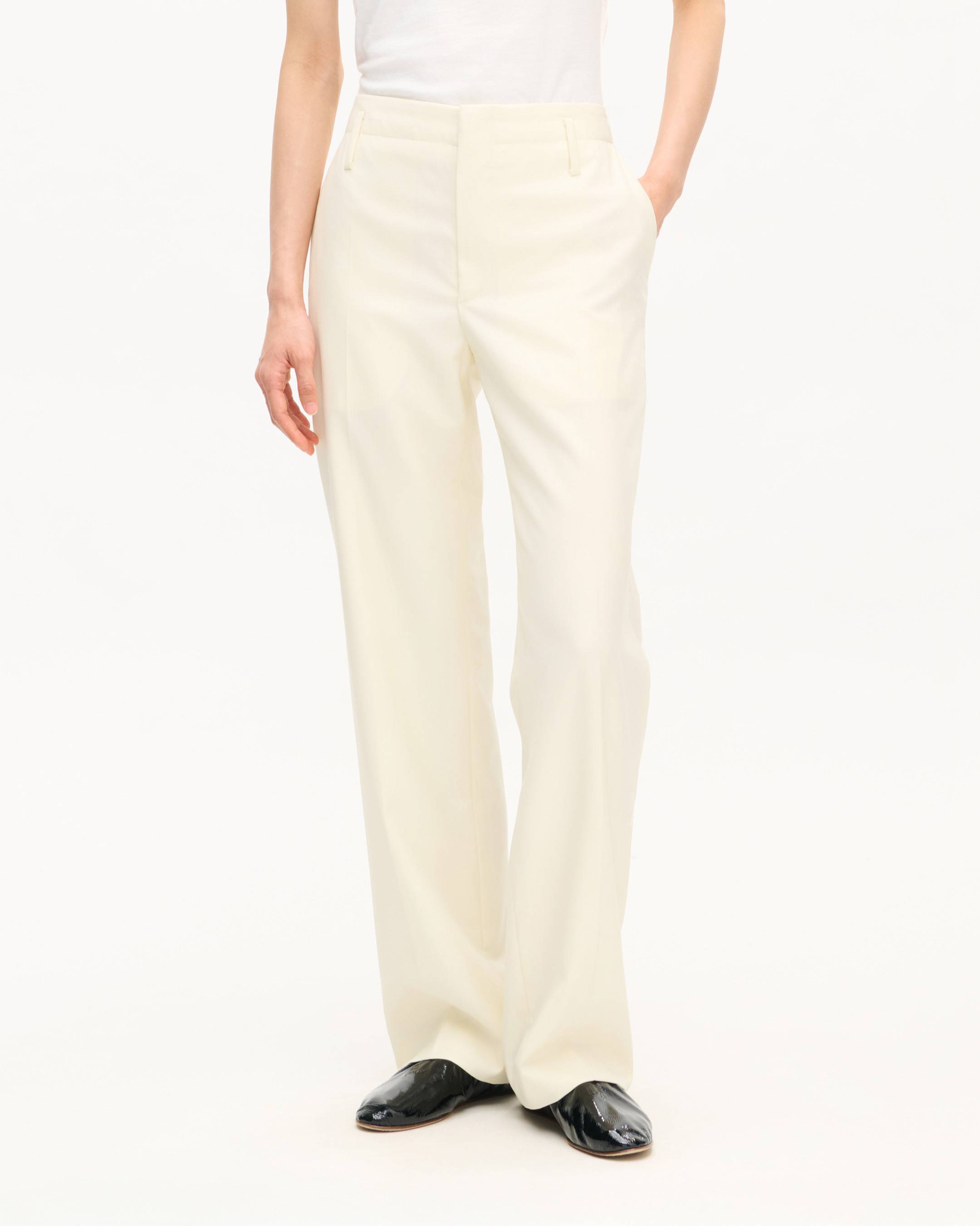 Straight pants in virgin wool