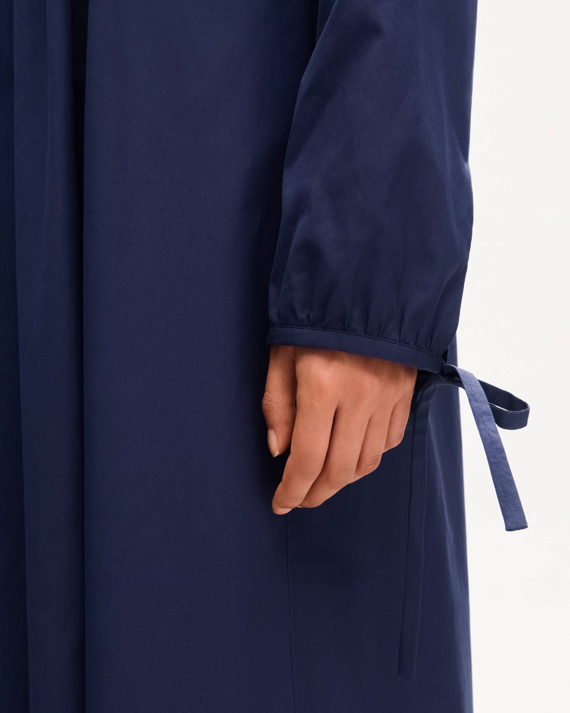 Long sleeve midi dress in light cotton poplin