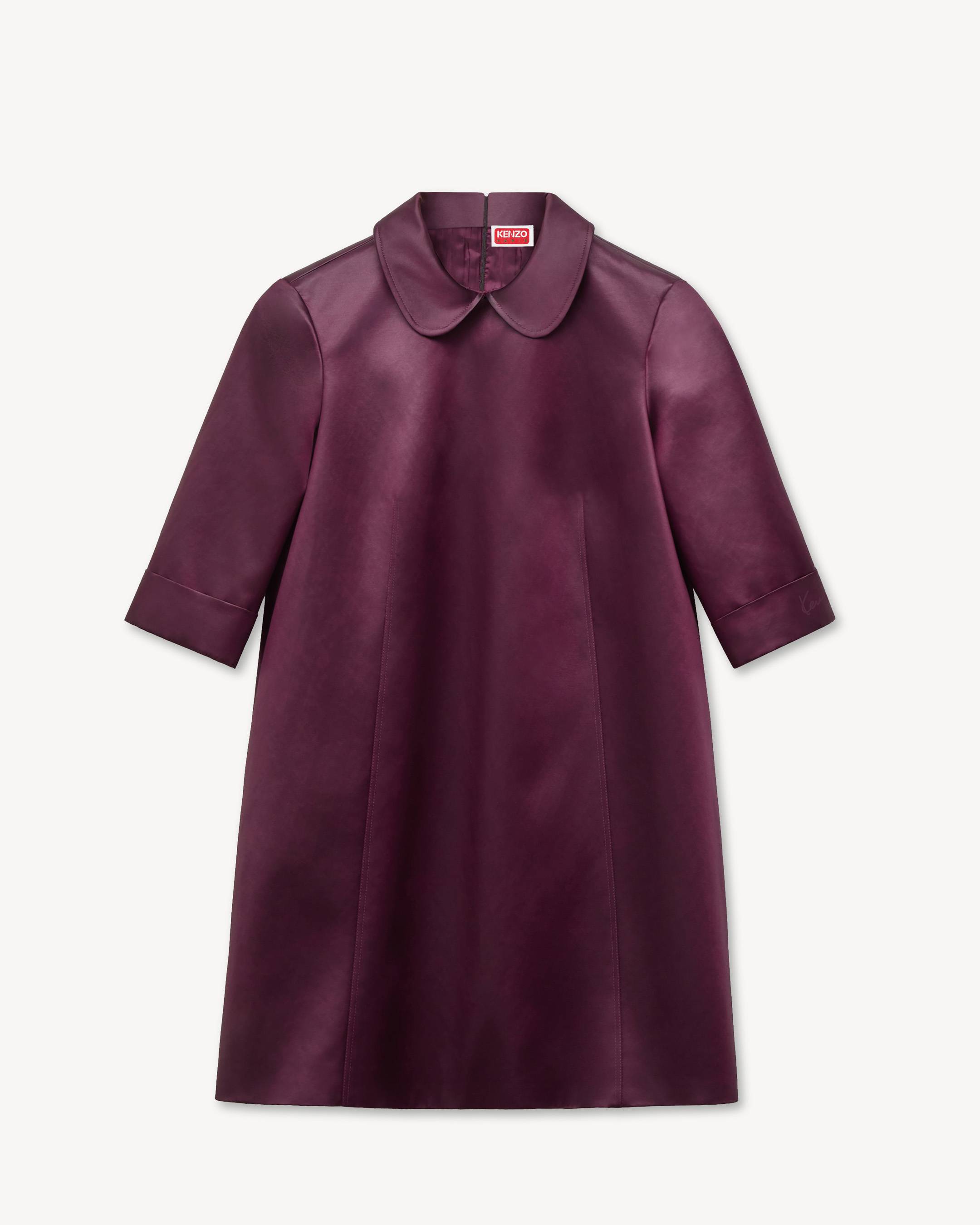 Kurzes Kleid aus Satin
