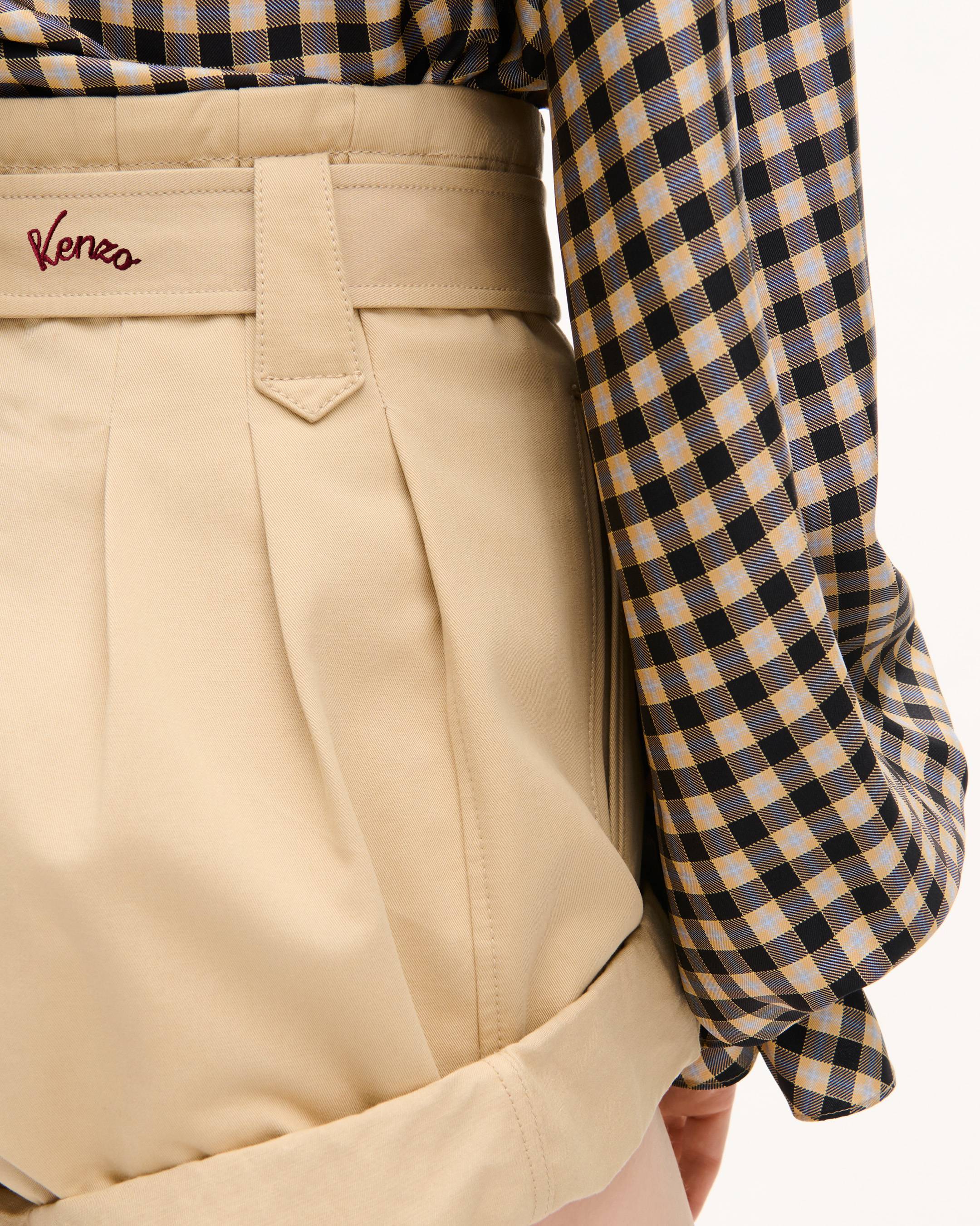 Shorts mit hoher Taille aus Baumwolltwill