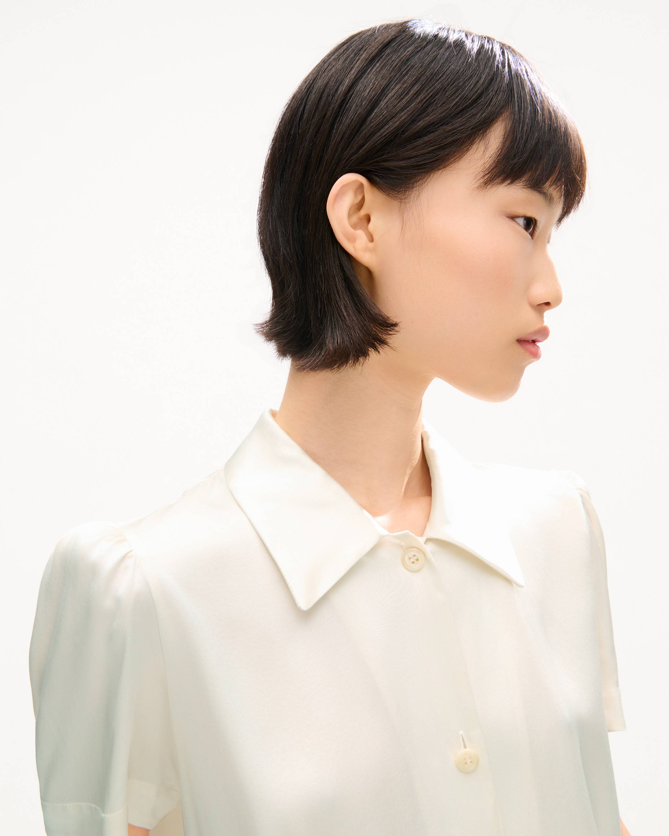 Bluse mit Puff&auml;rmeln aus Seide