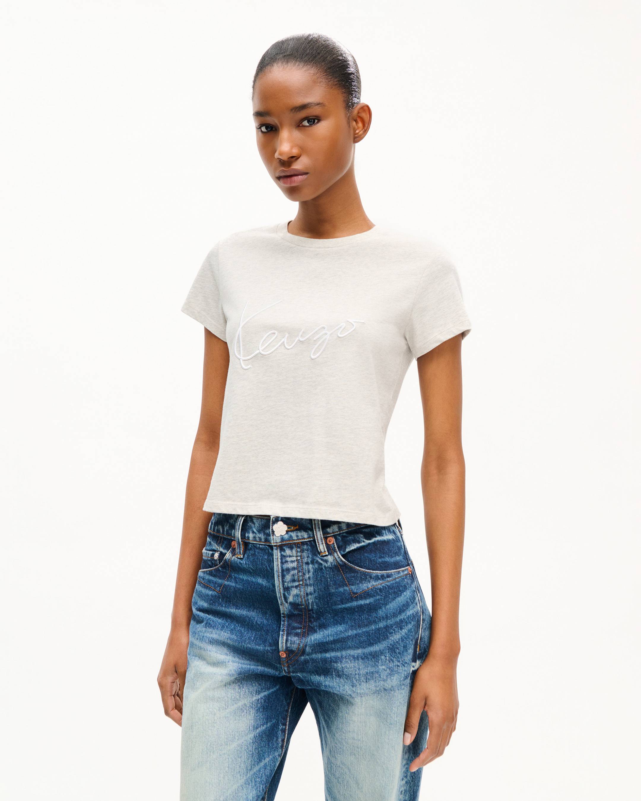 T-Shirt mit &bdquo;KENZO Signature&ldquo;-Stickerei in kleiner Passform aus Baumwolle