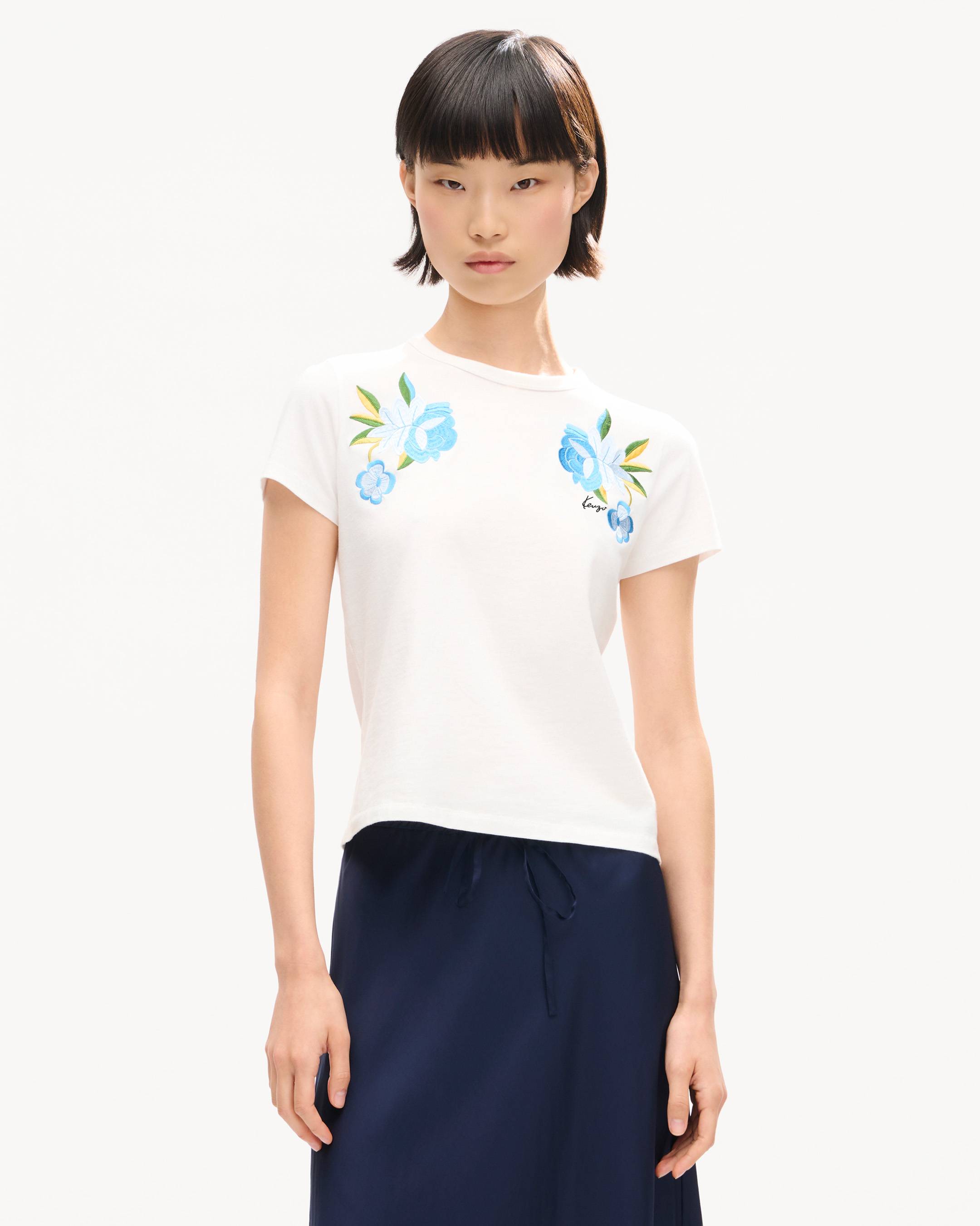 T-Shirt mit &bdquo;KENZO Wildflower&ldquo;-Stickerei in schmaler Passform aus Baumwolle