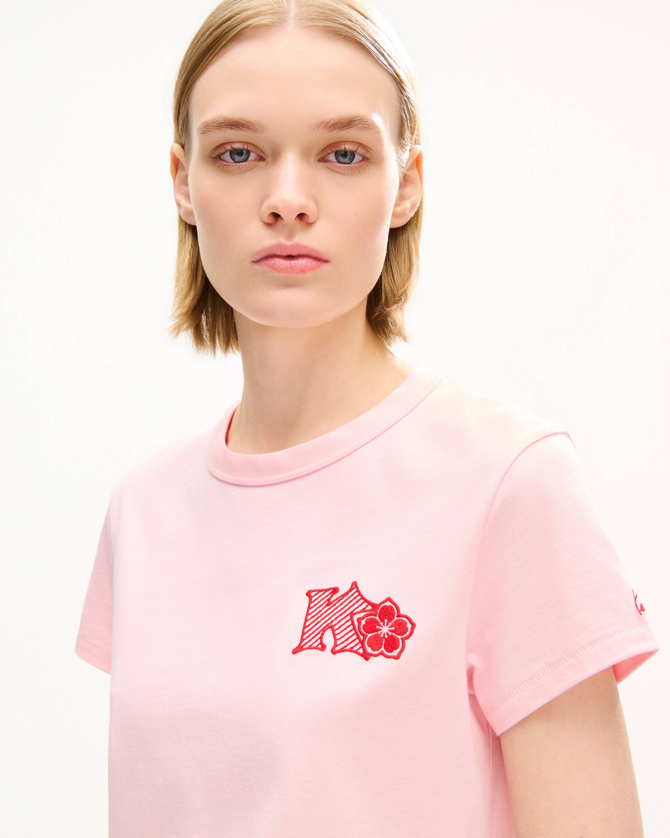 'KENZO Paris Emblem' embroidered small fit T-shirt in cotton