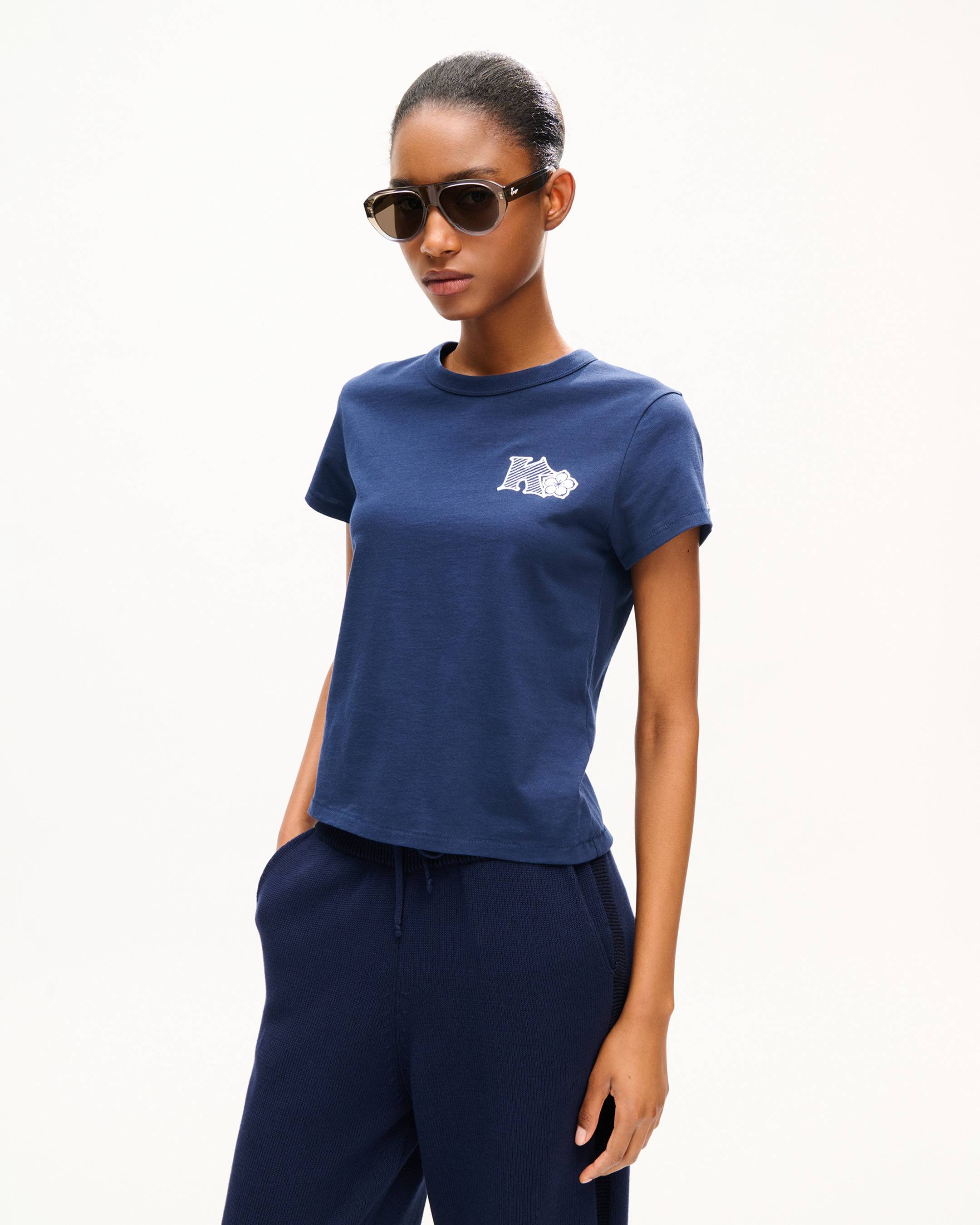 'KENZO Paris Emblem' embroidered small fit T-shirt in cotton