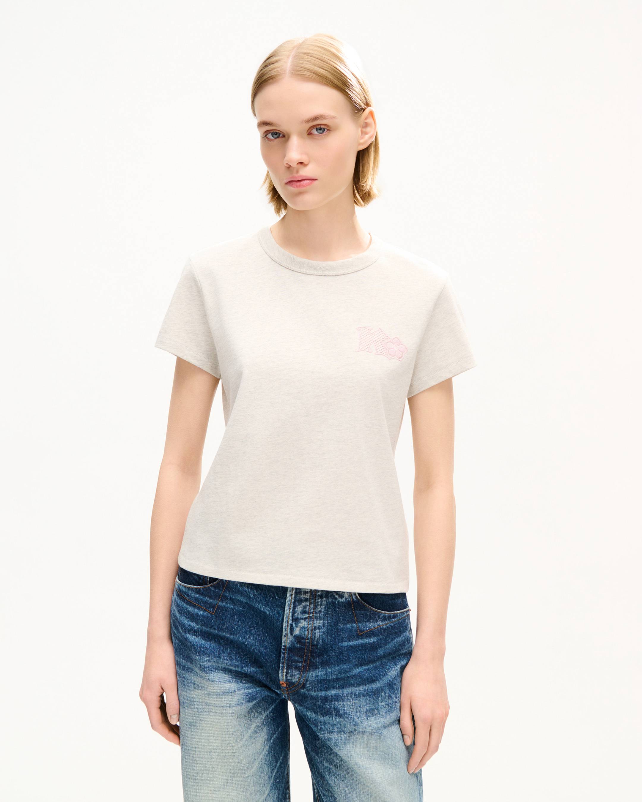 T-Shirt mit &bdquo;KENZO Paris Emblem&ldquo;-Stickerei in kleiner Passform aus Baumwolle