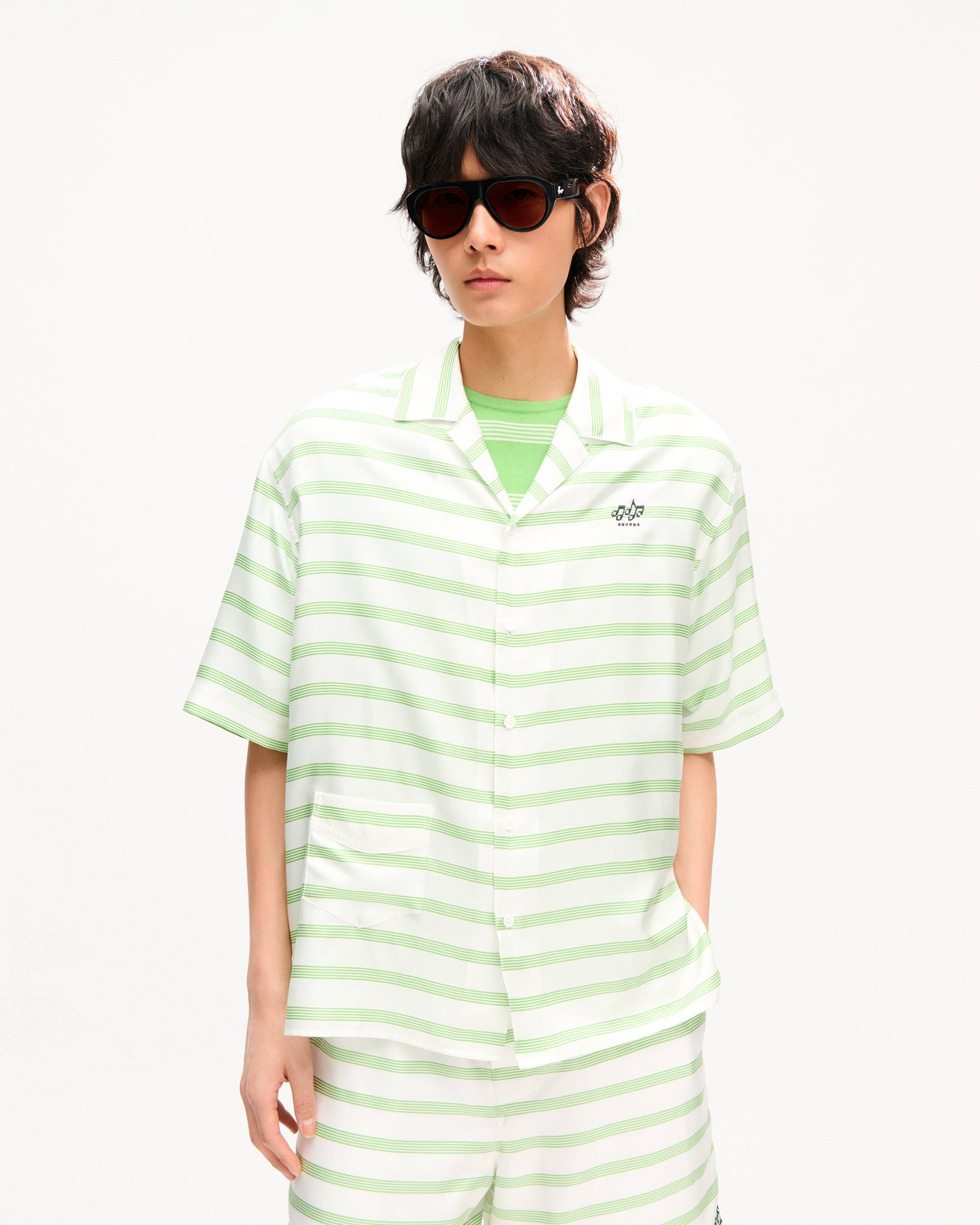 KENZO Sounds' hawaiian short sleeve shirt in slik | Men's | KENZO