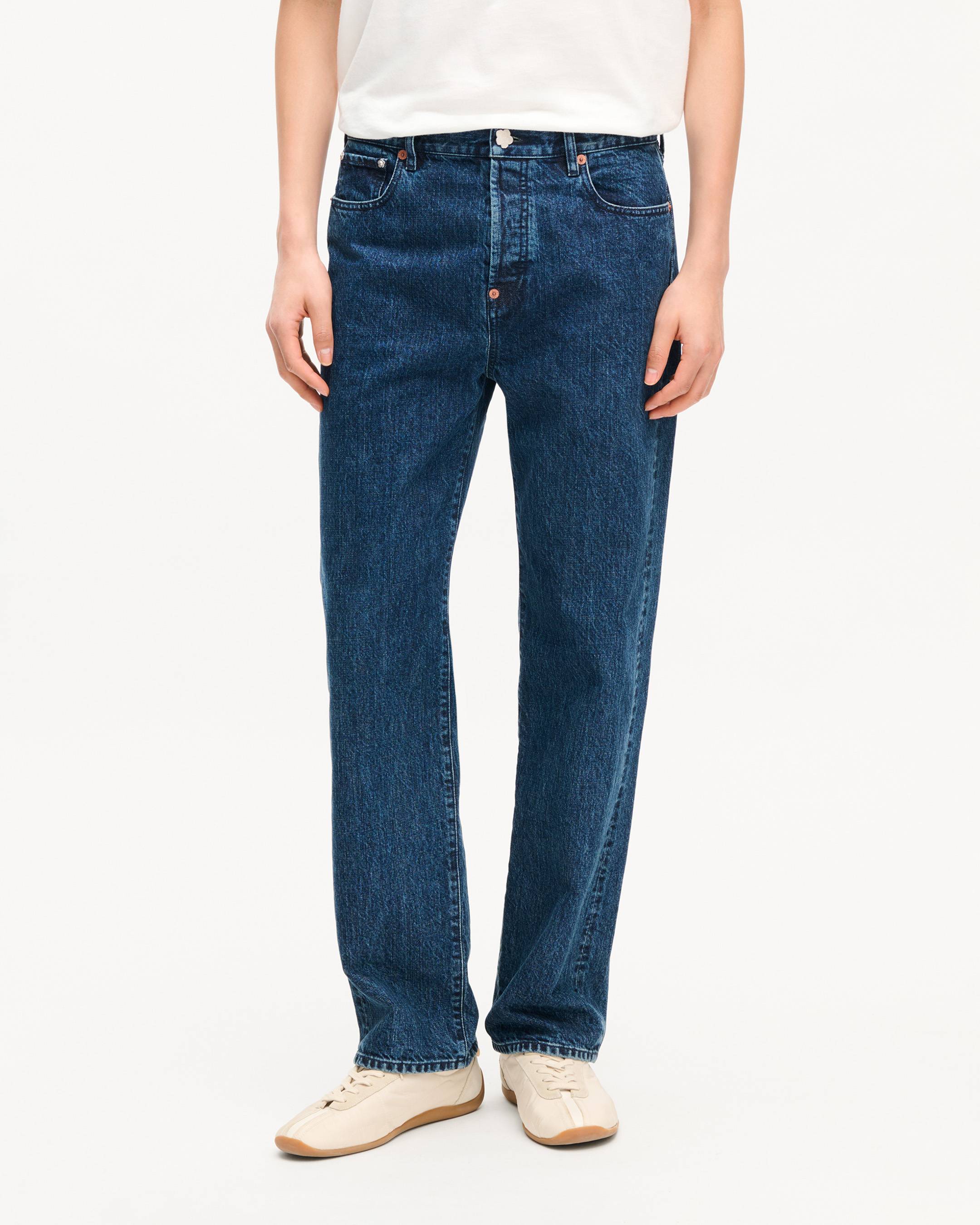 光*ん様 新品KENZOスリムフィットデニム。US 30サイズ。 KENZO Signature' straight fit jeans in japanese denim | Men's | KENZO