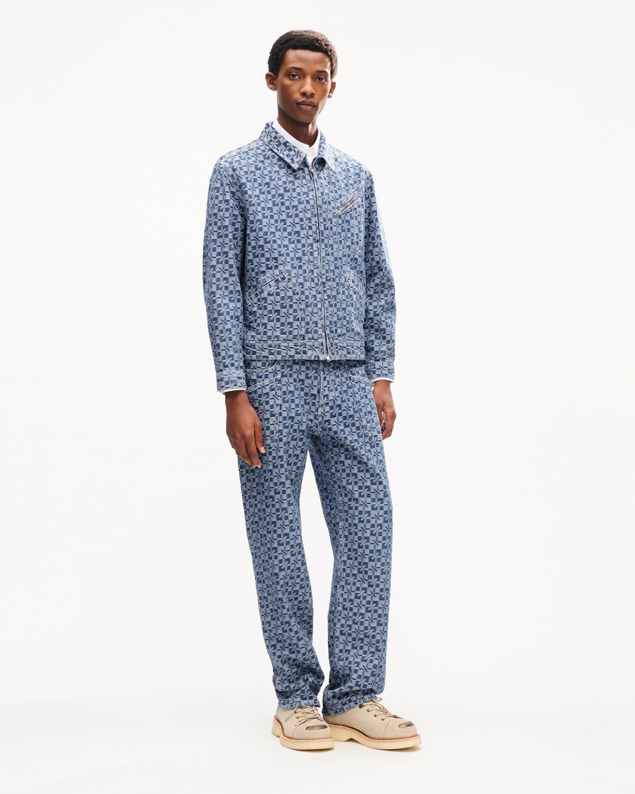 Vaqueros cargo corte monkey de denim japon&eacute;s 'Kenzogram'