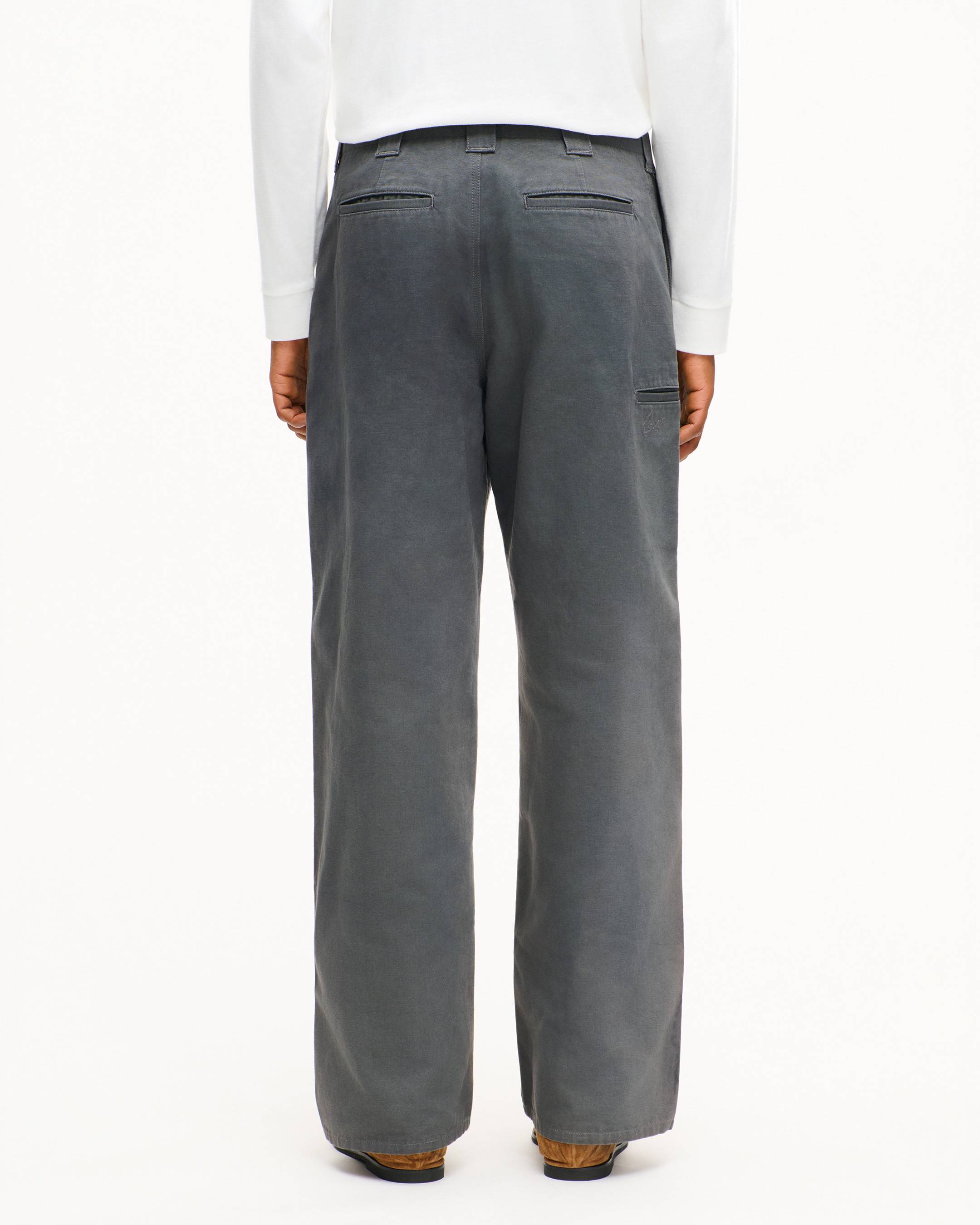 Pantal&oacute;n chino con rodillas reforzadas de algod&oacute;n