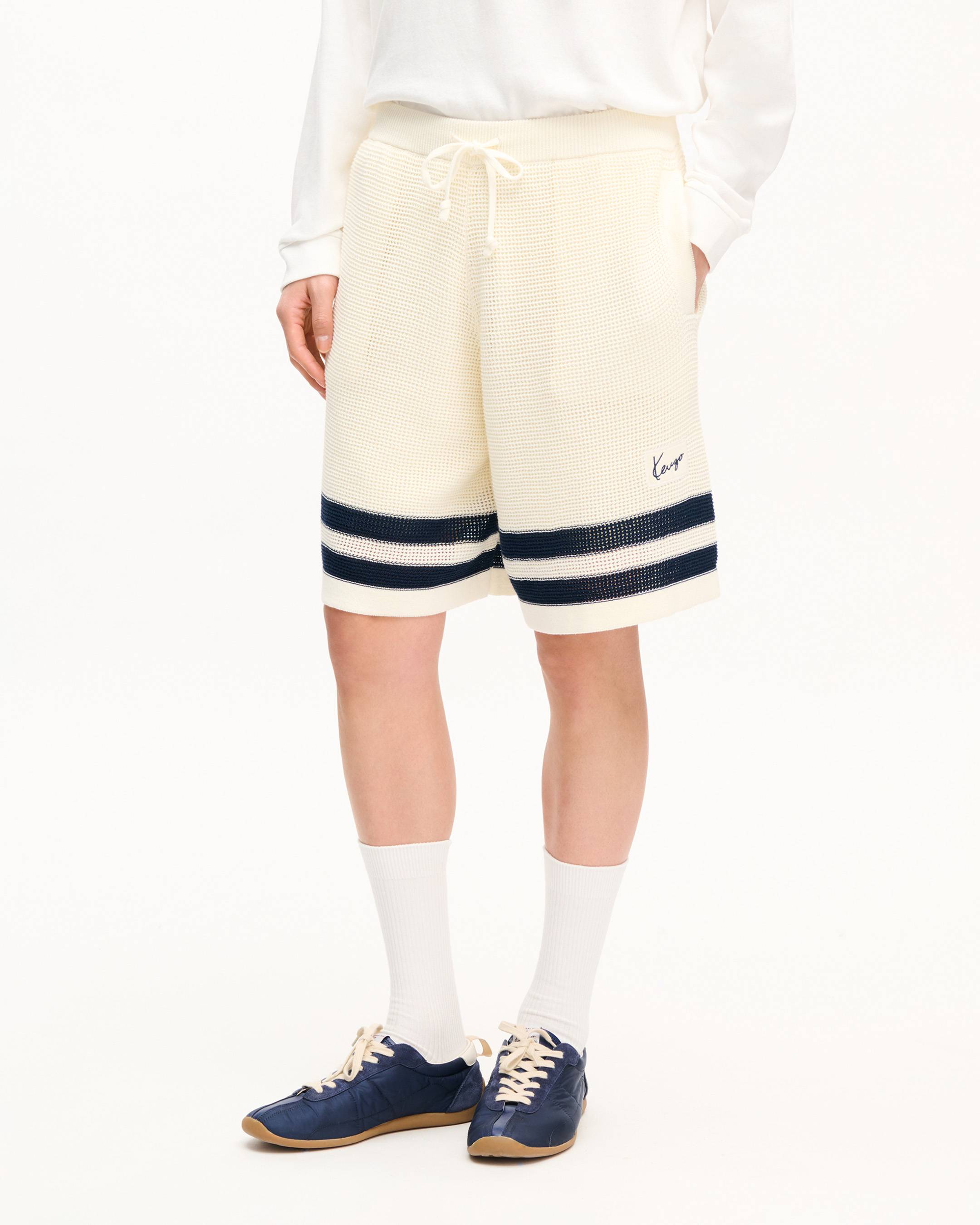 Shorts in mesh