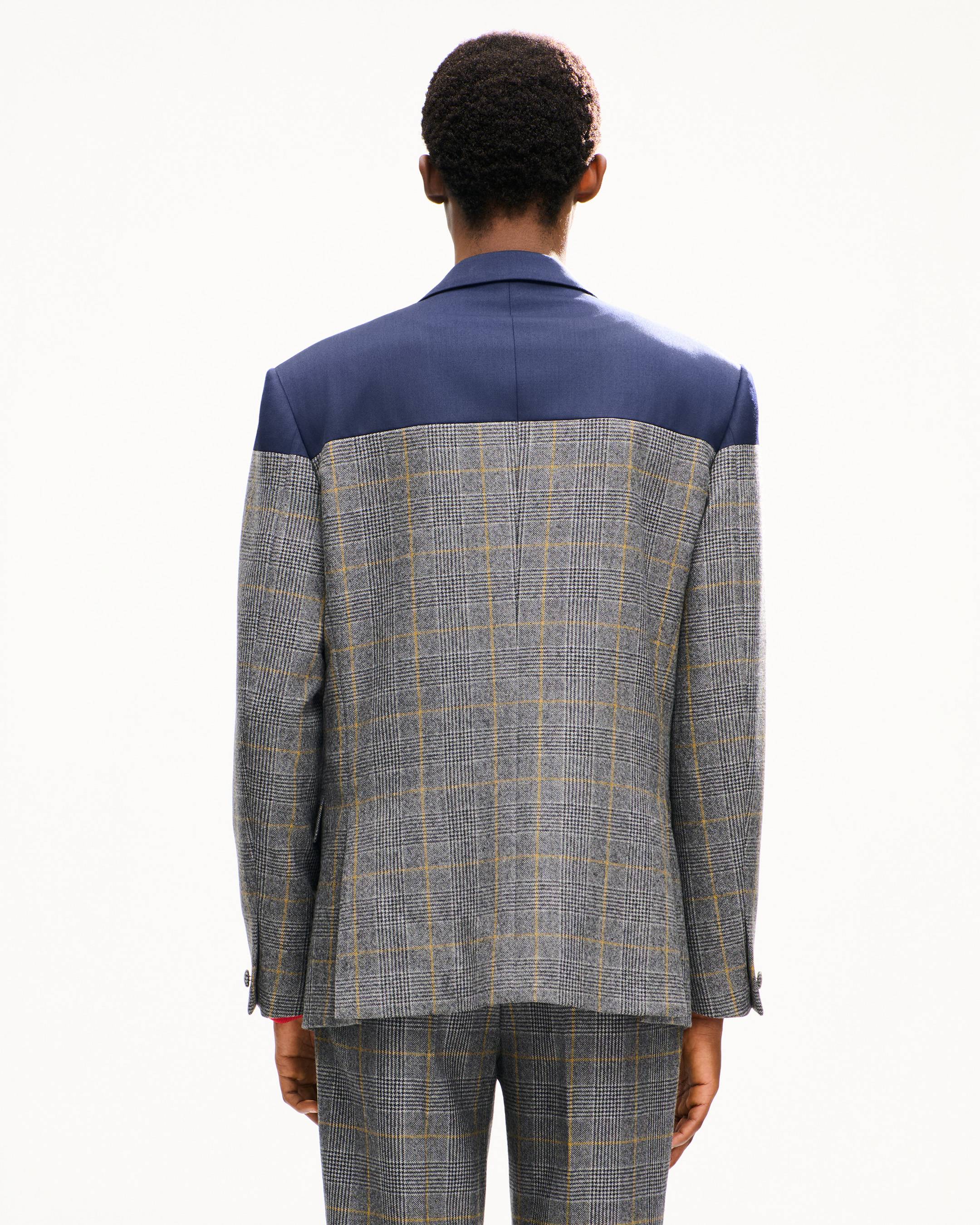 Chaqueta sastre de botonadura simple en lana con corte 'KENZO Checks'.