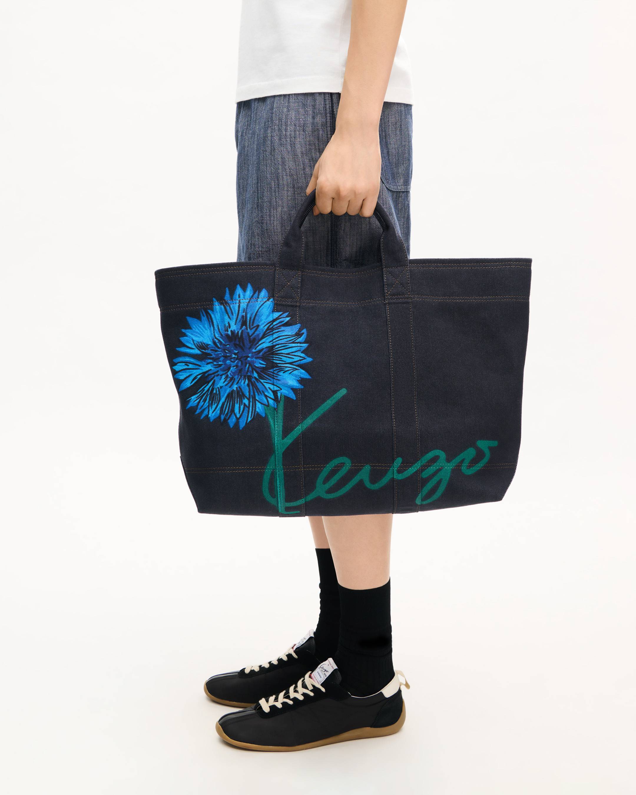 Grand tote bag 'KENZO Tulip' en serg&eacute; fa&ccedil;on denim