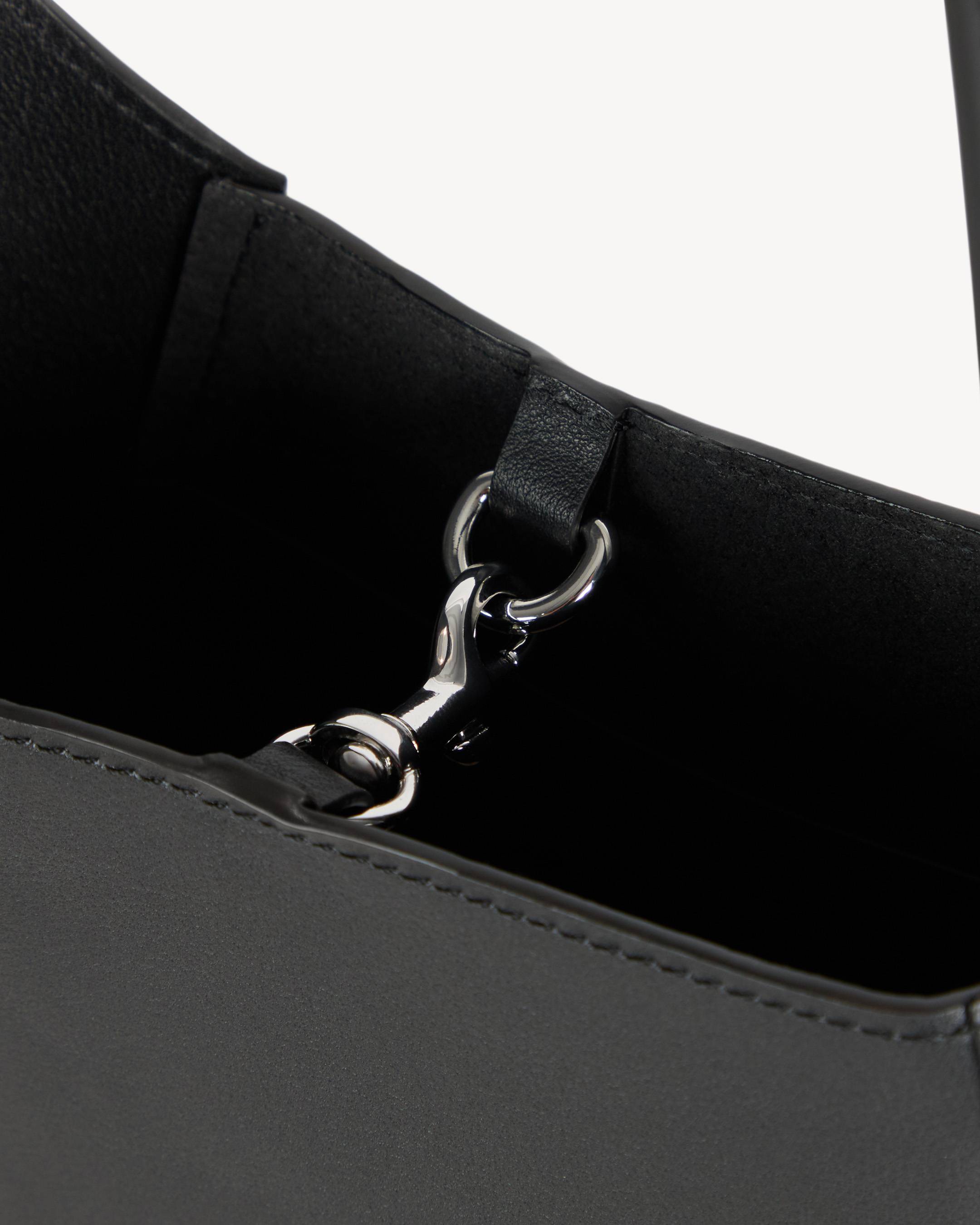 Borsa a tracolla piccola in pelle 'KENZO Nami'