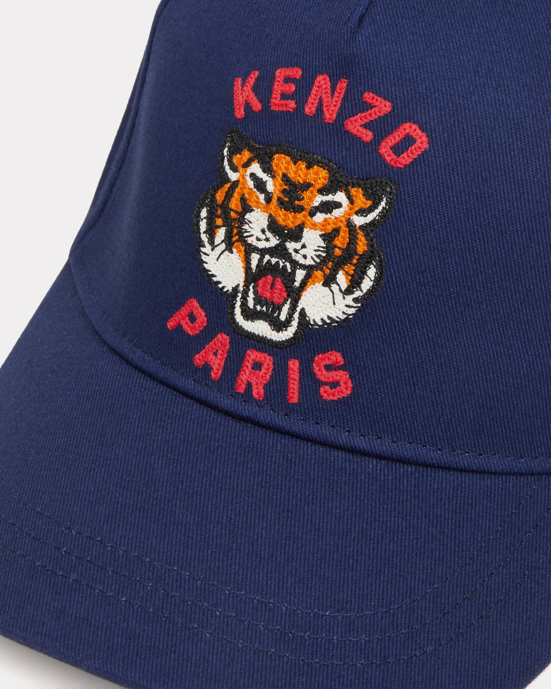 Gorra de sarga de algod&oacute;n bordada