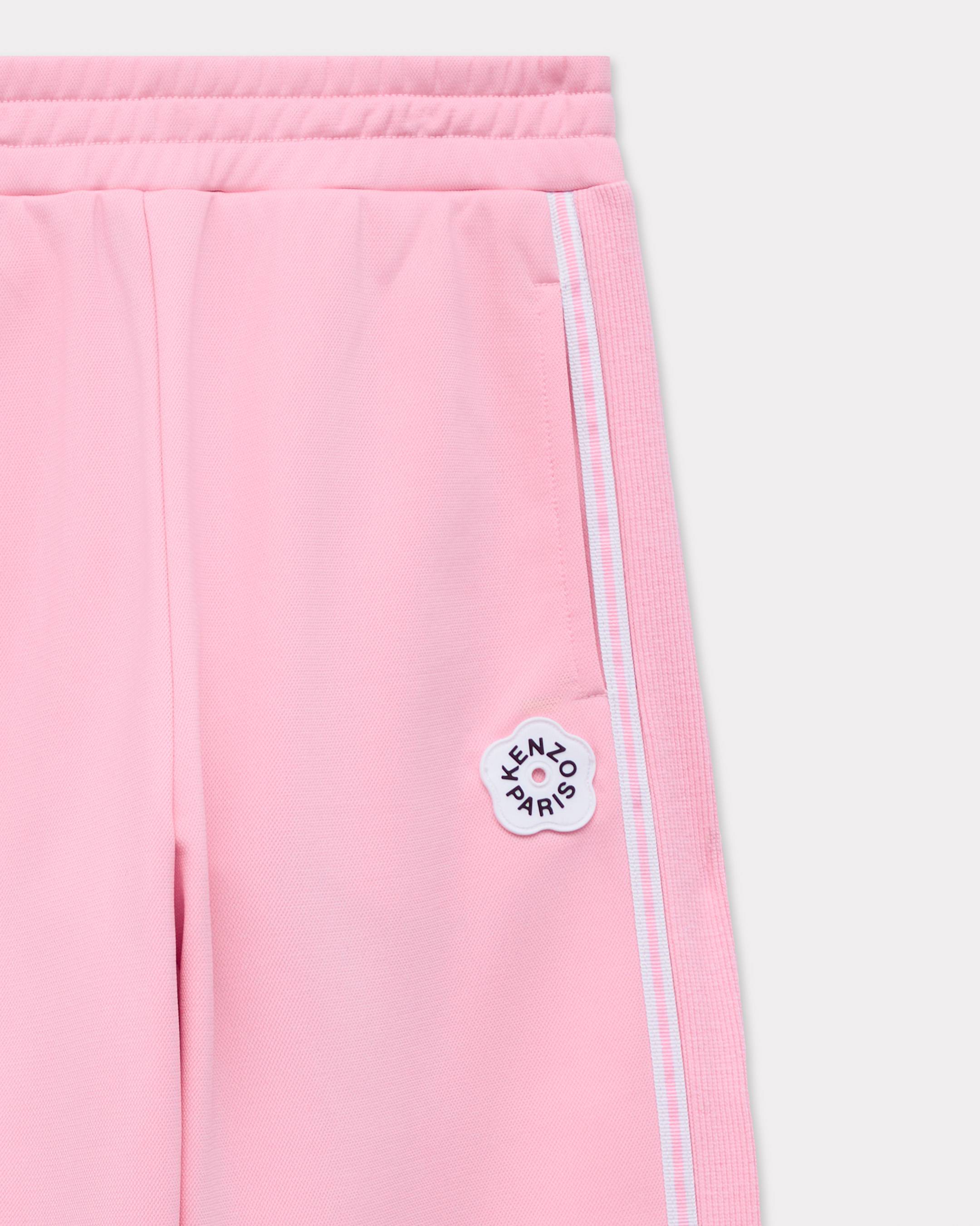 Loose pants