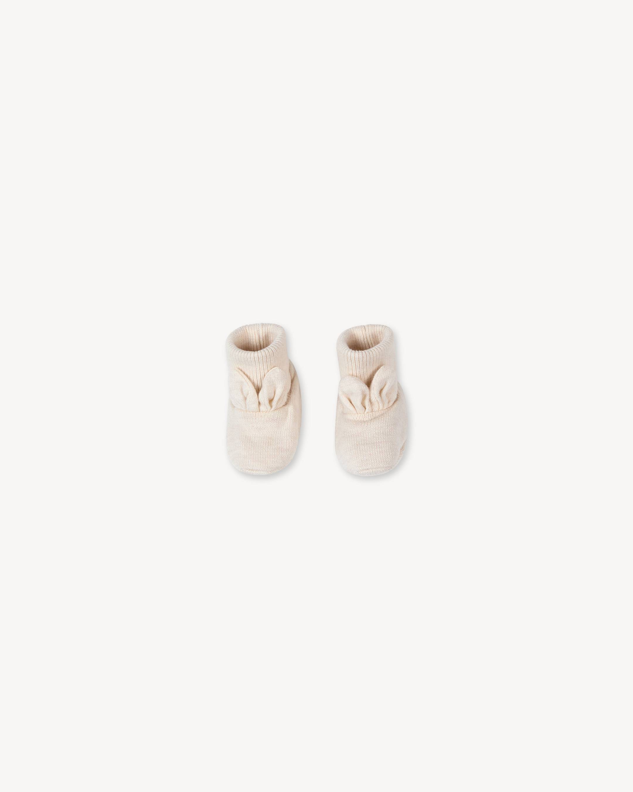 Newborn knitted set