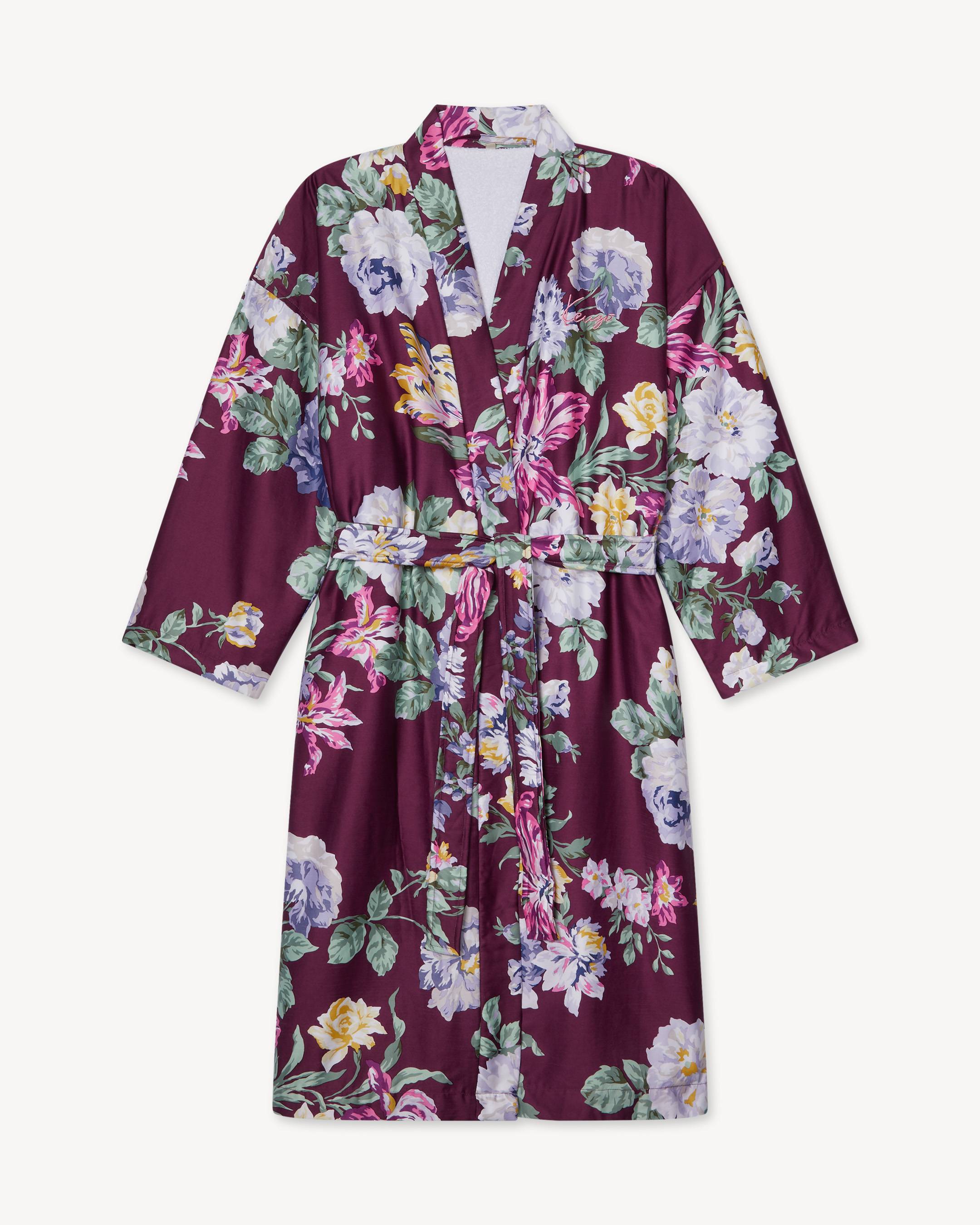 Peignoir en satin imprim&eacute;